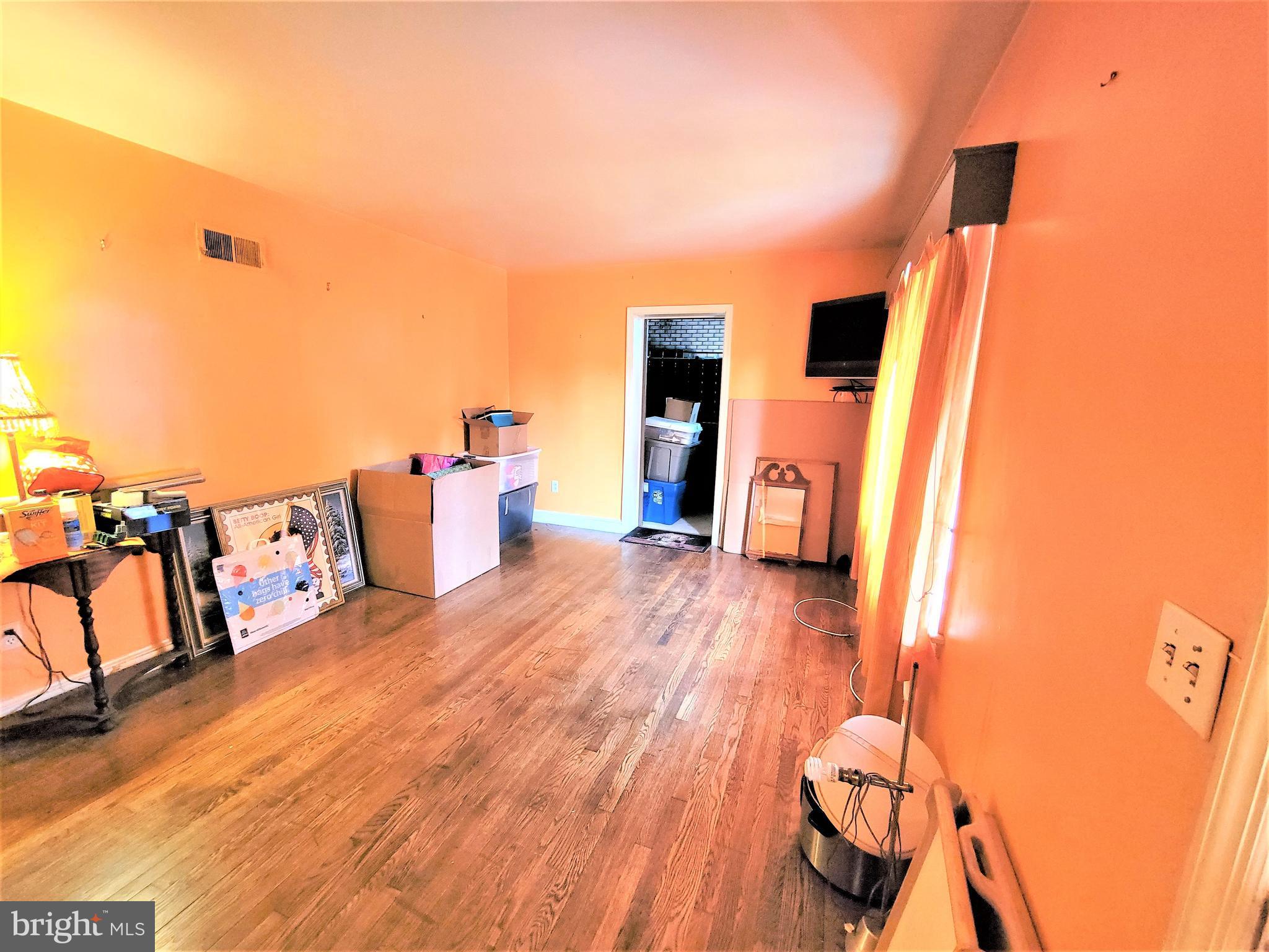 PHELPS 2ND ADDN TO FORESTVILLE - Residential