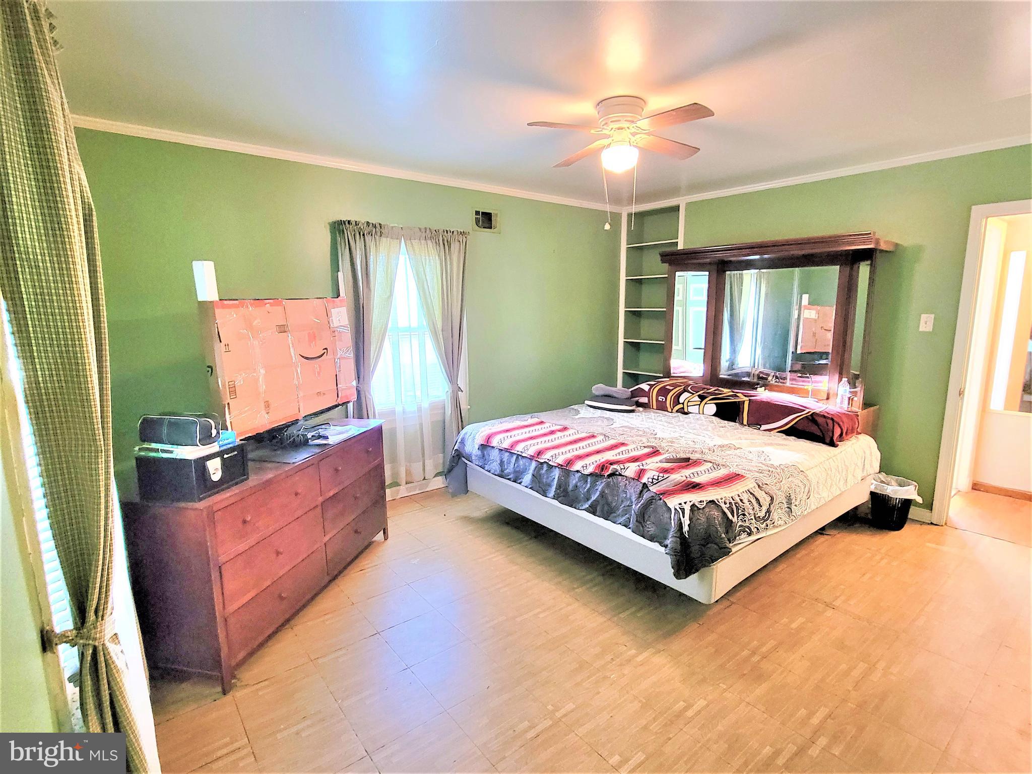 PHELPS 2ND ADDN TO FORESTVILLE - Residential