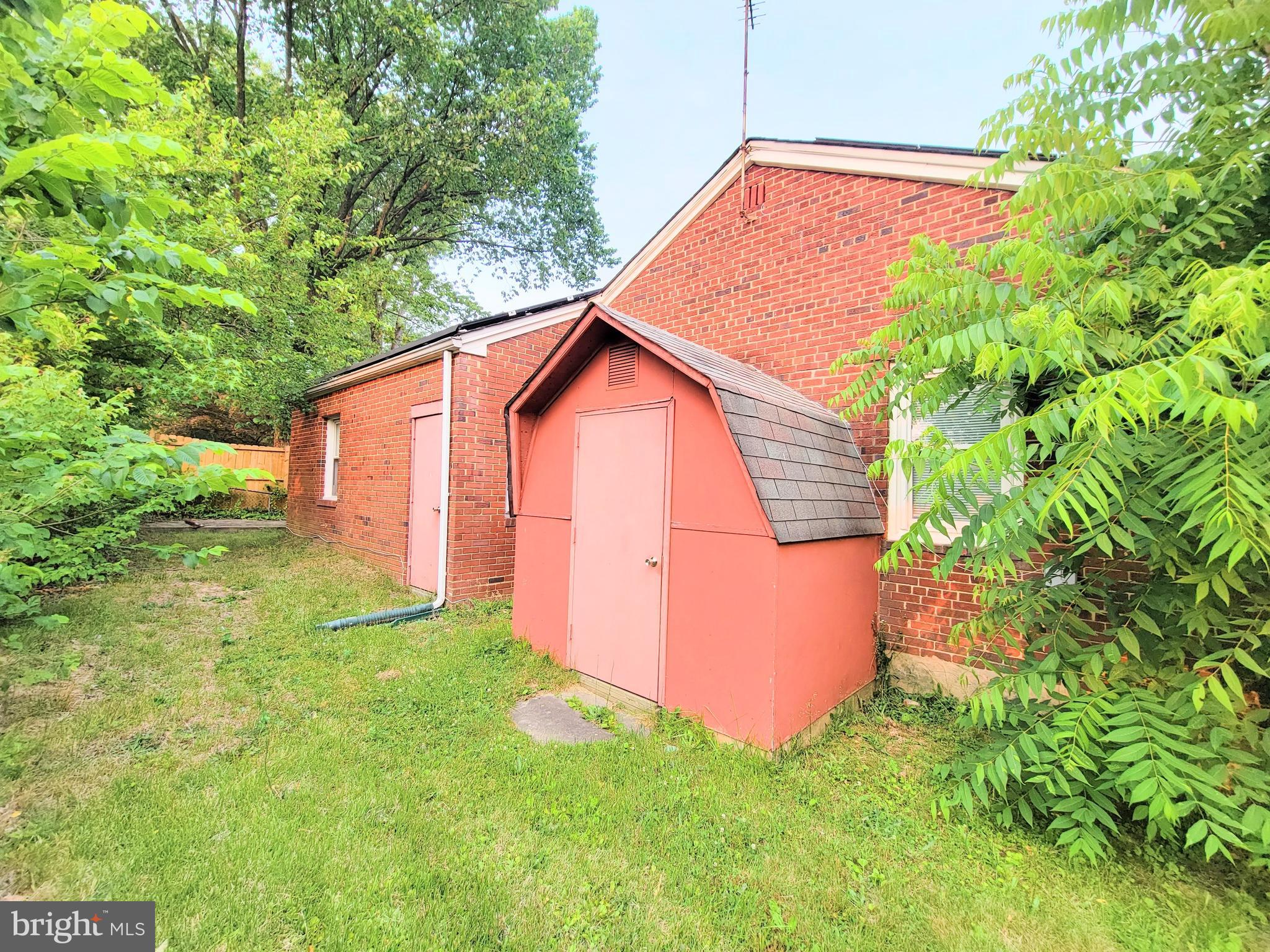 PHELPS 2ND ADDN TO FORESTVILLE - Residential