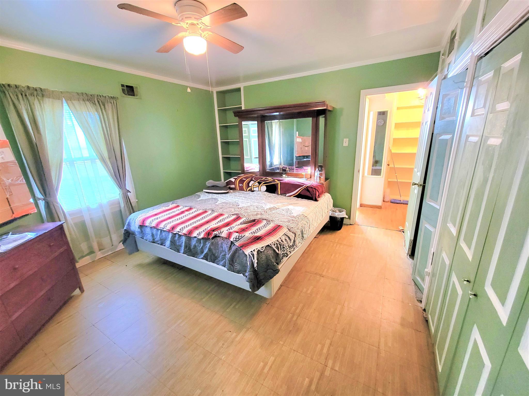 PHELPS 2ND ADDN TO FORESTVILLE - Residential