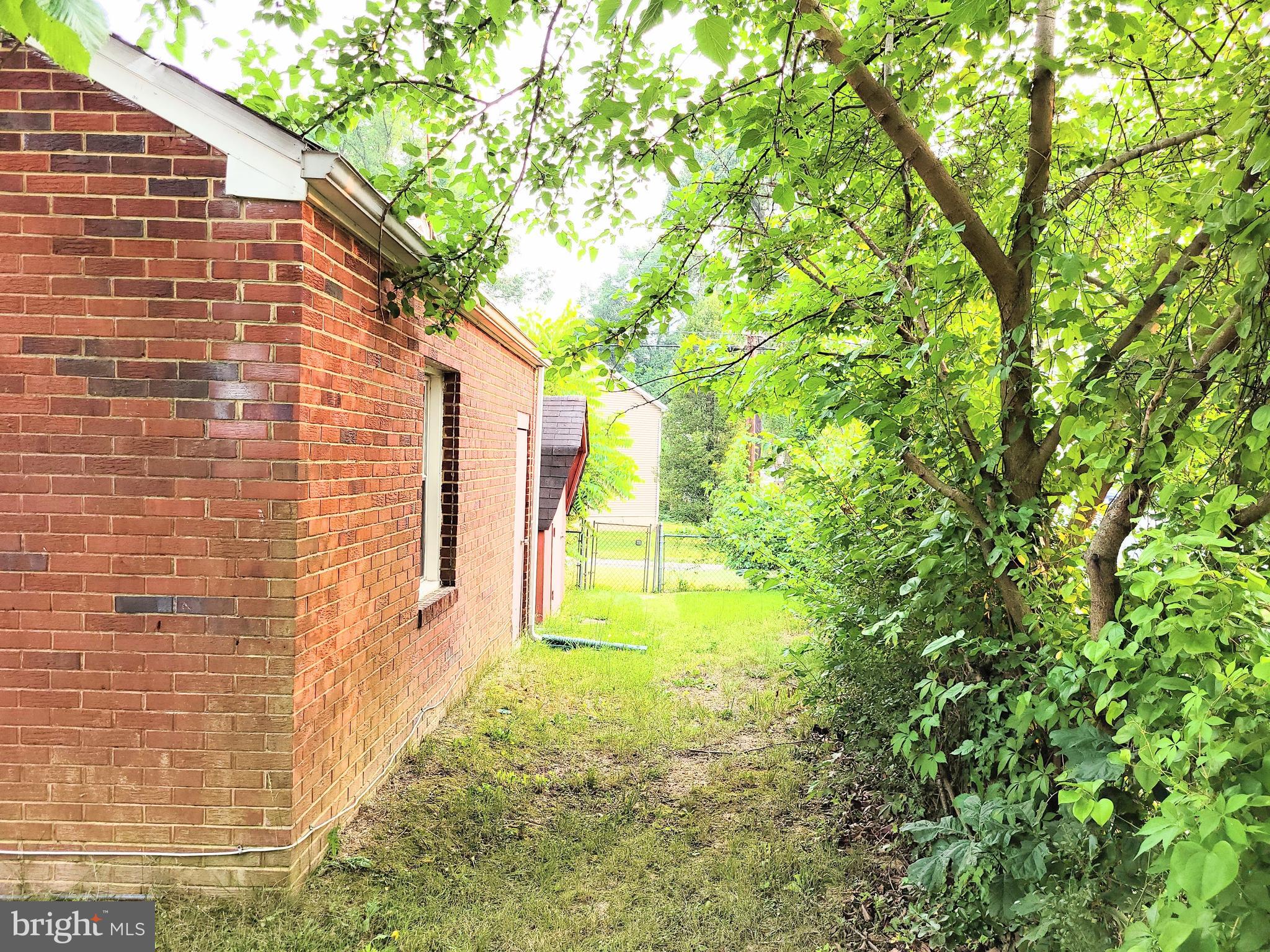 PHELPS 2ND ADDN TO FORESTVILLE - Residential