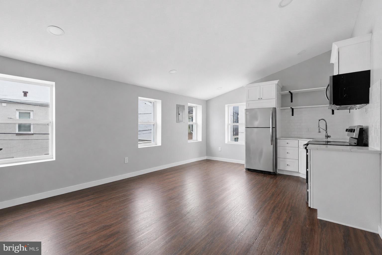FISHTOWN - Residential Income