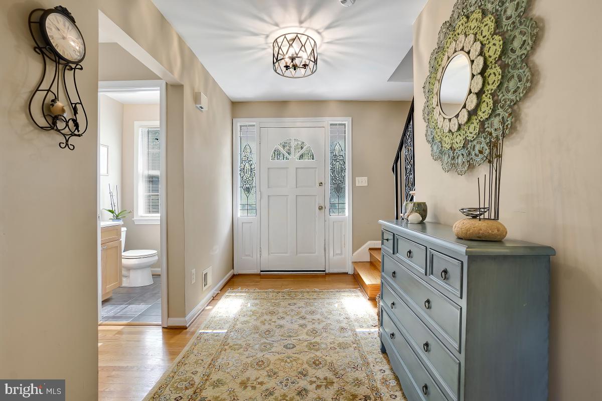 RESTON - Residential