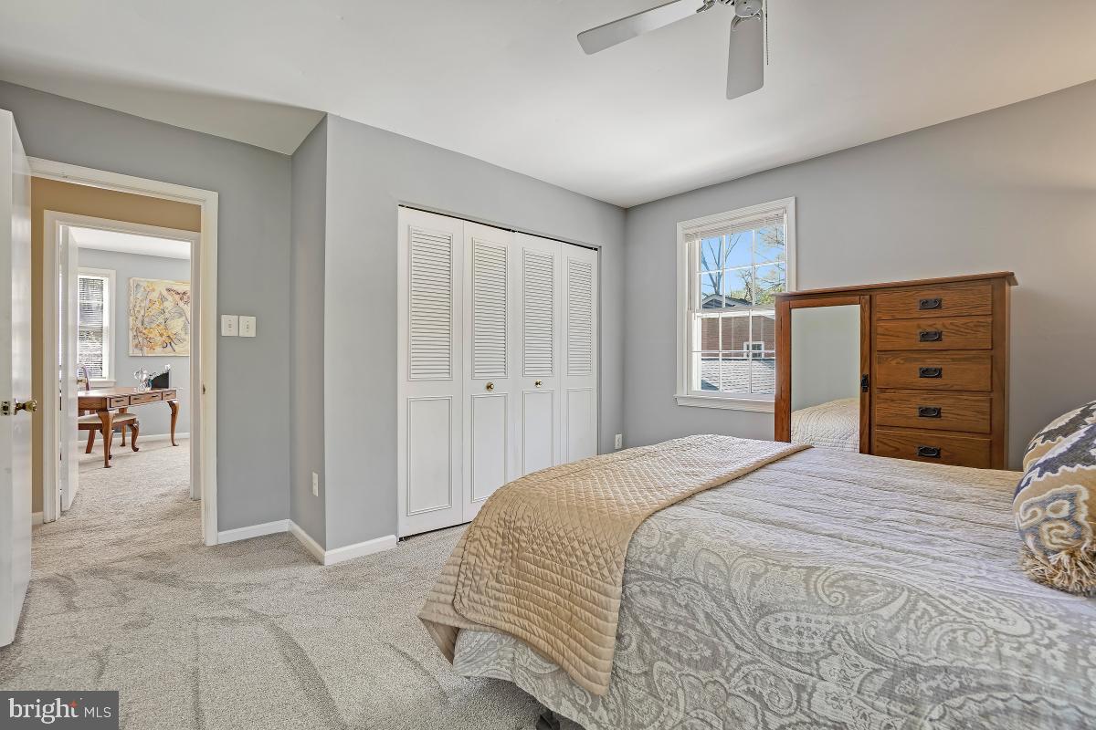 RESTON - Residential