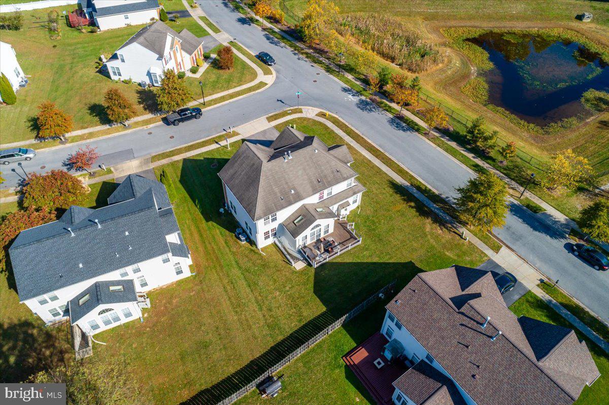 SHAMROCK MANOR - Residential