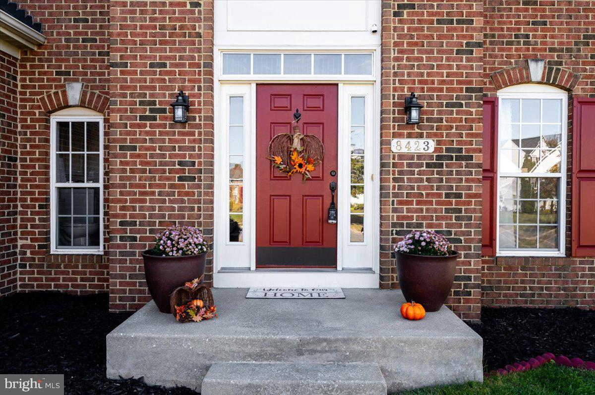 SHAMROCK MANOR - Residential