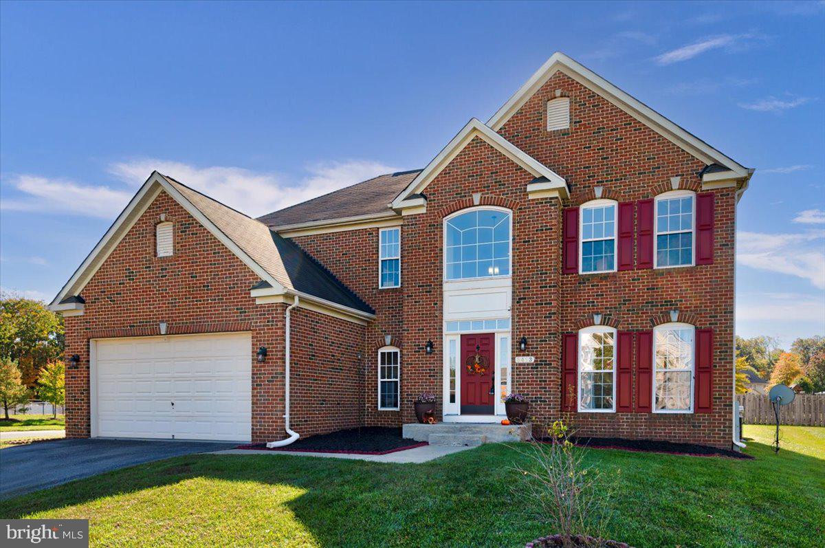 SHAMROCK MANOR - Residential