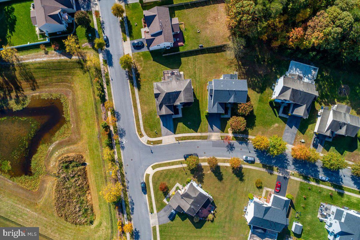 SHAMROCK MANOR - Residential