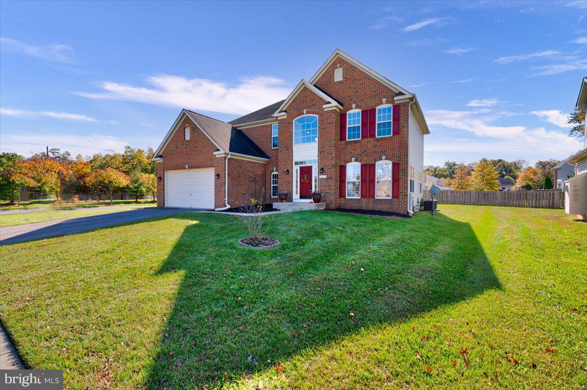 SHAMROCK MANOR - Residential