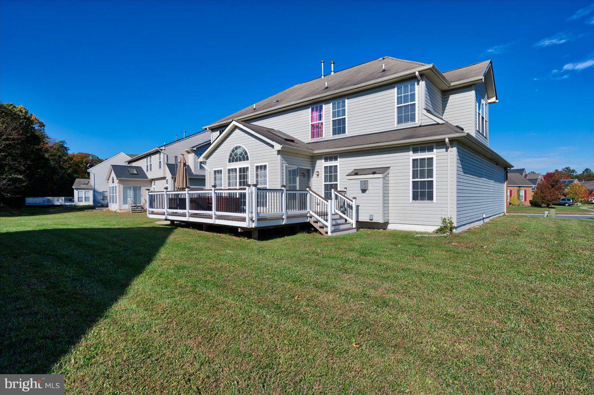 SHAMROCK MANOR - Residential