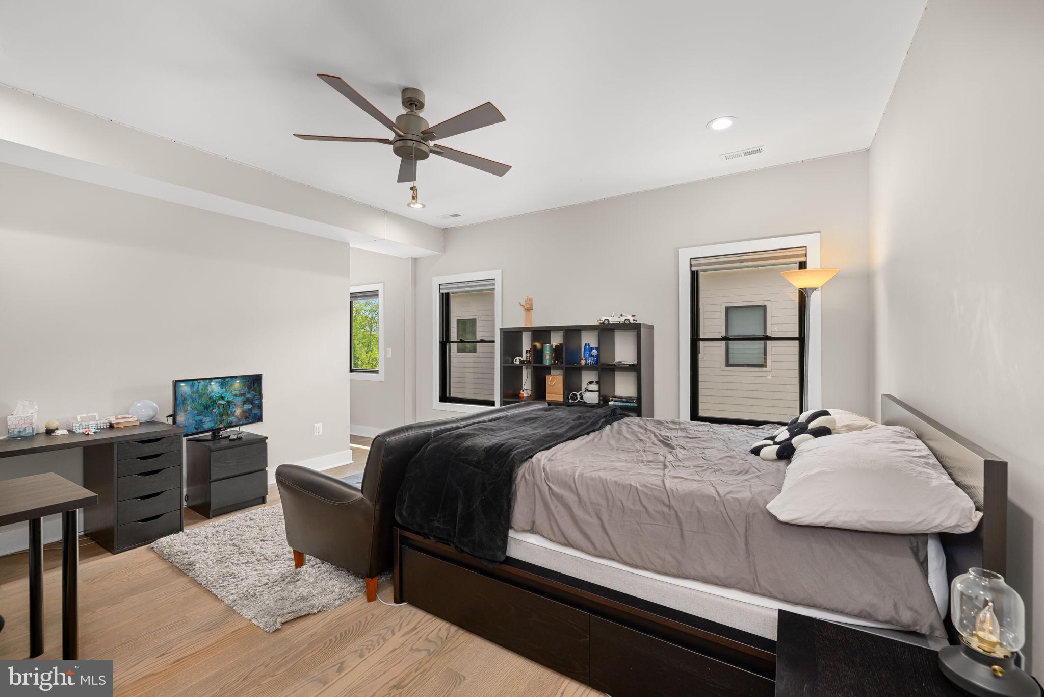 SOUTHRIDGE - Residential