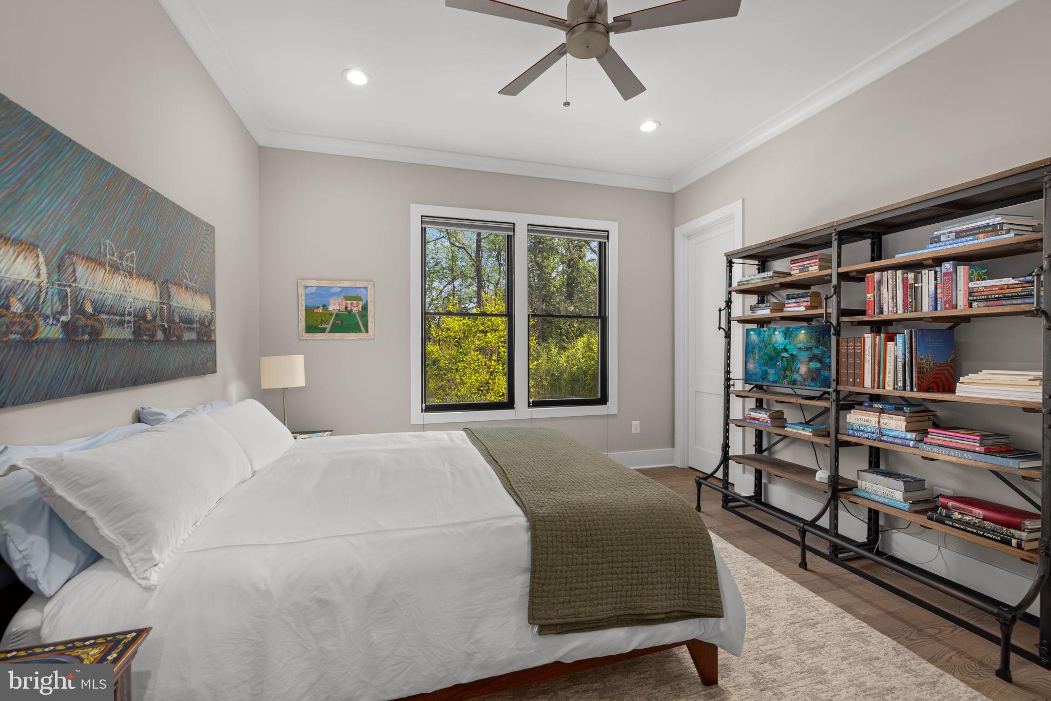 SOUTHRIDGE - Residential
