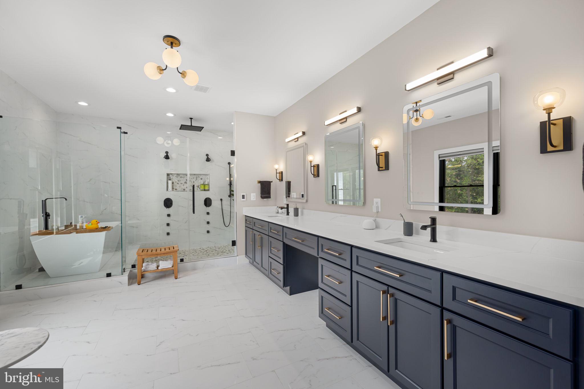 SOUTHRIDGE - Residential