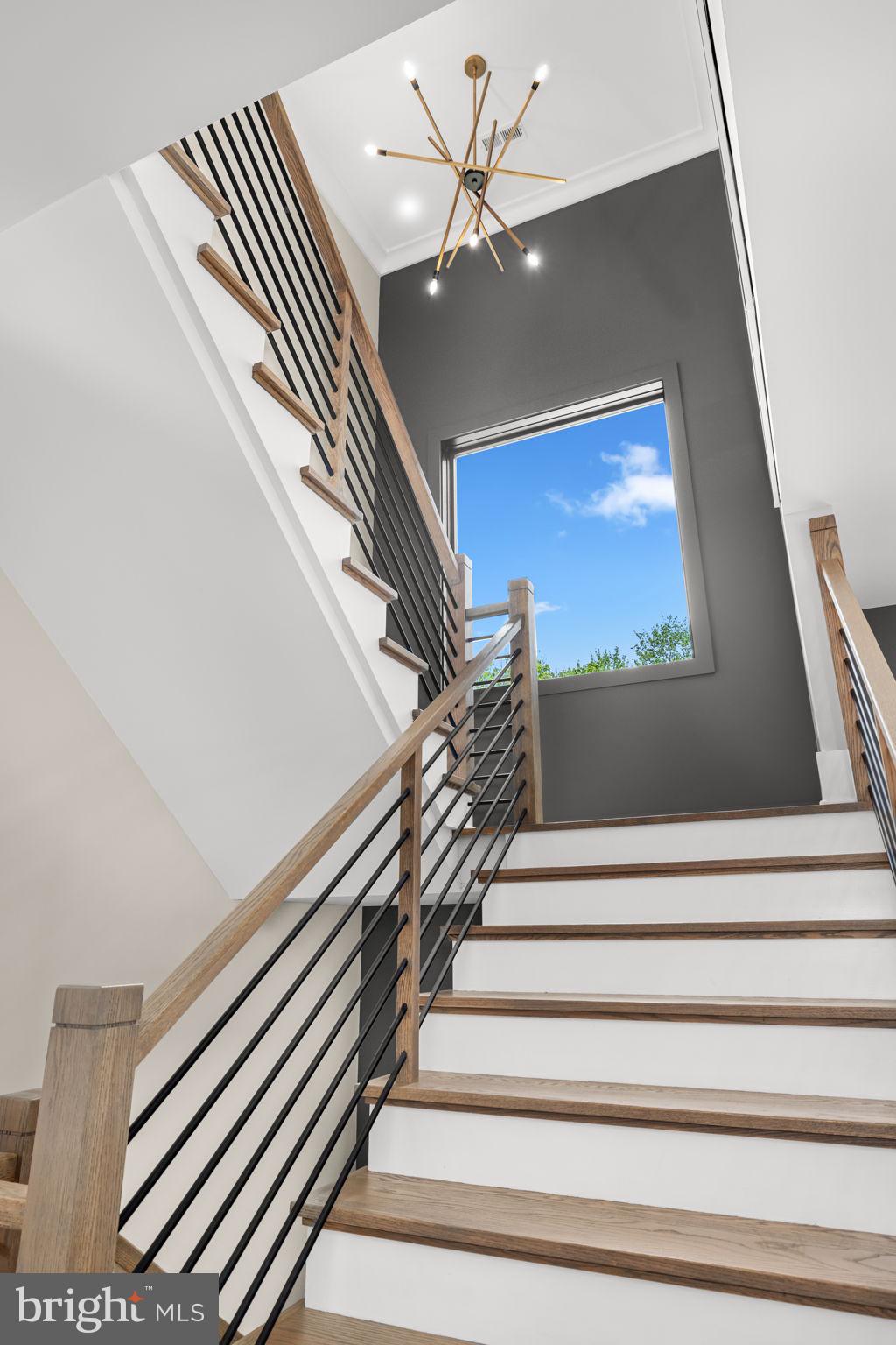 SOUTHRIDGE - Residential