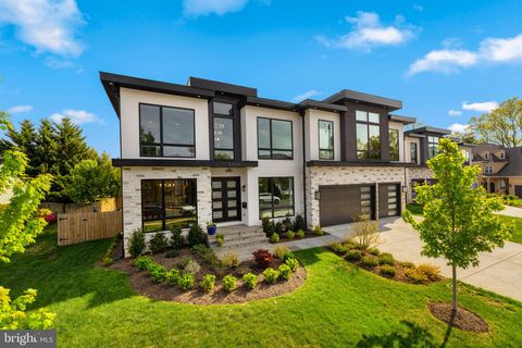6933 ESPEY LANE MCLEAN VA 22101