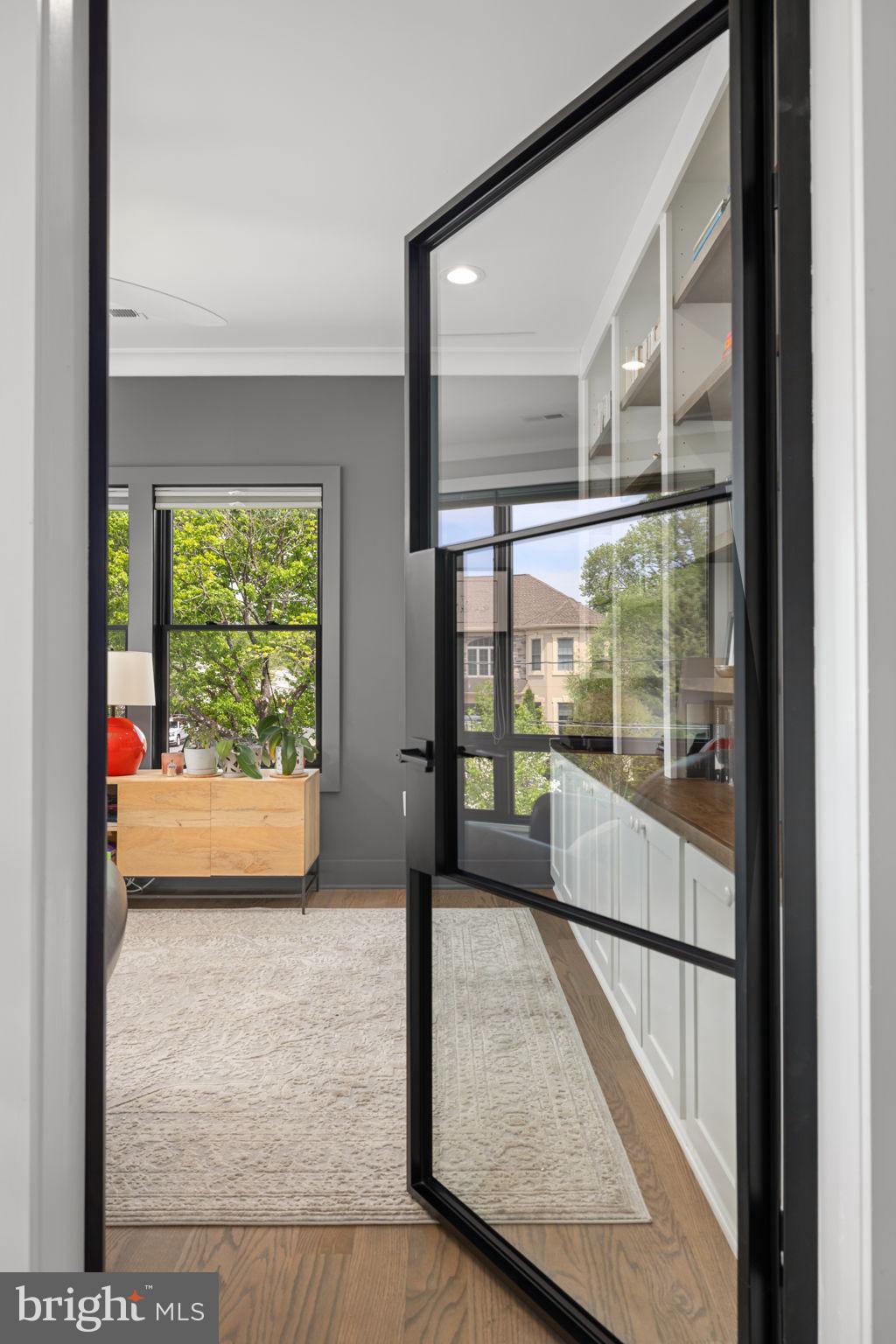 SOUTHRIDGE - Residential
