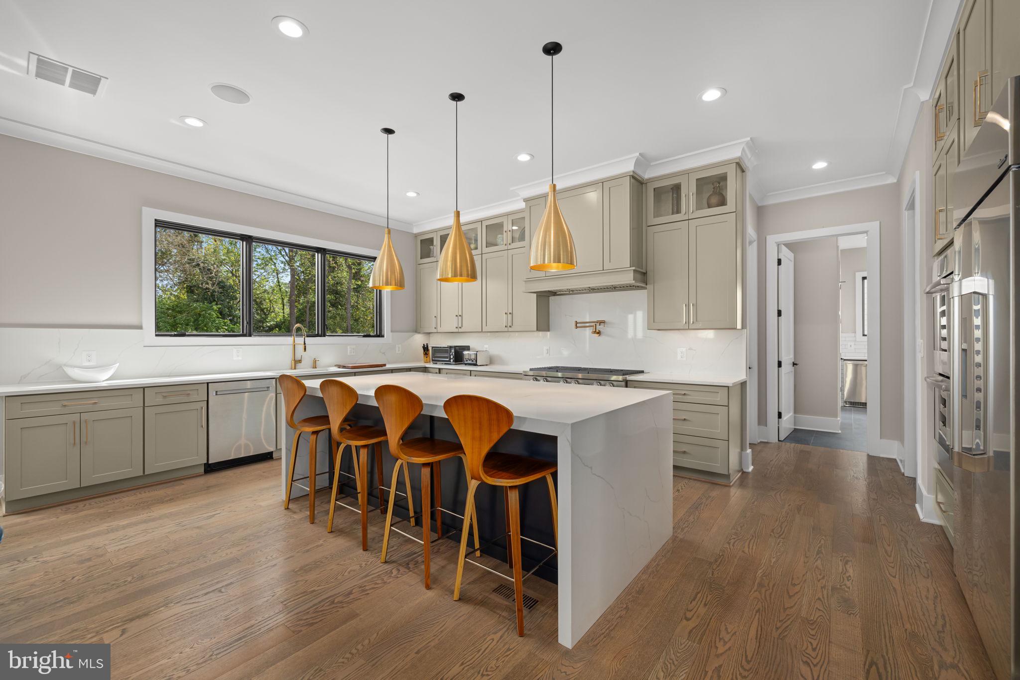 SOUTHRIDGE - Residential