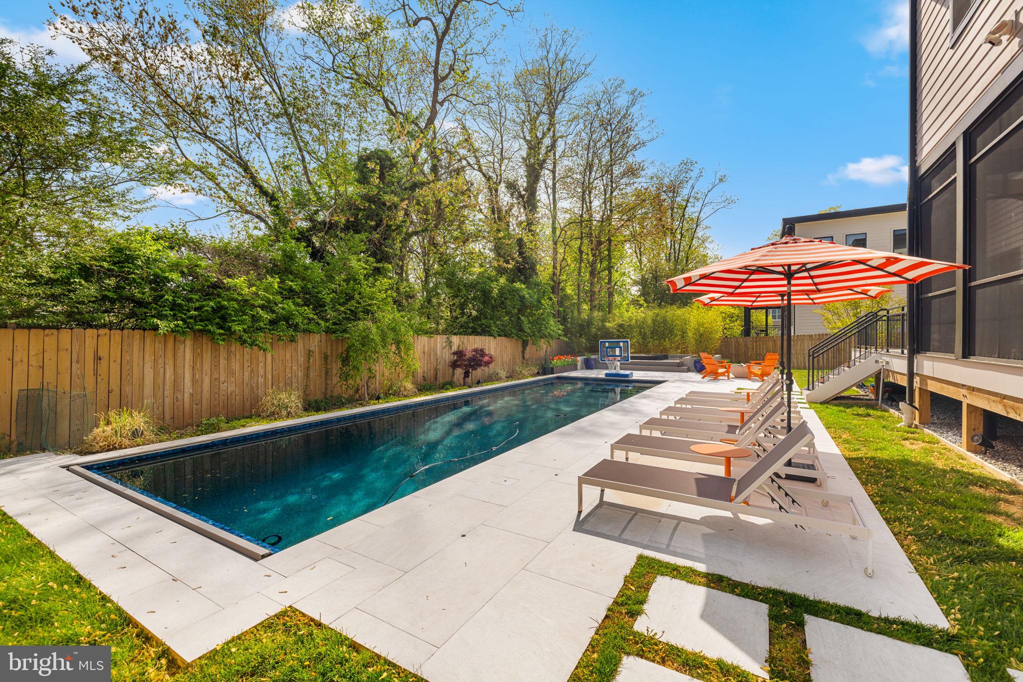 SOUTHRIDGE - Residential