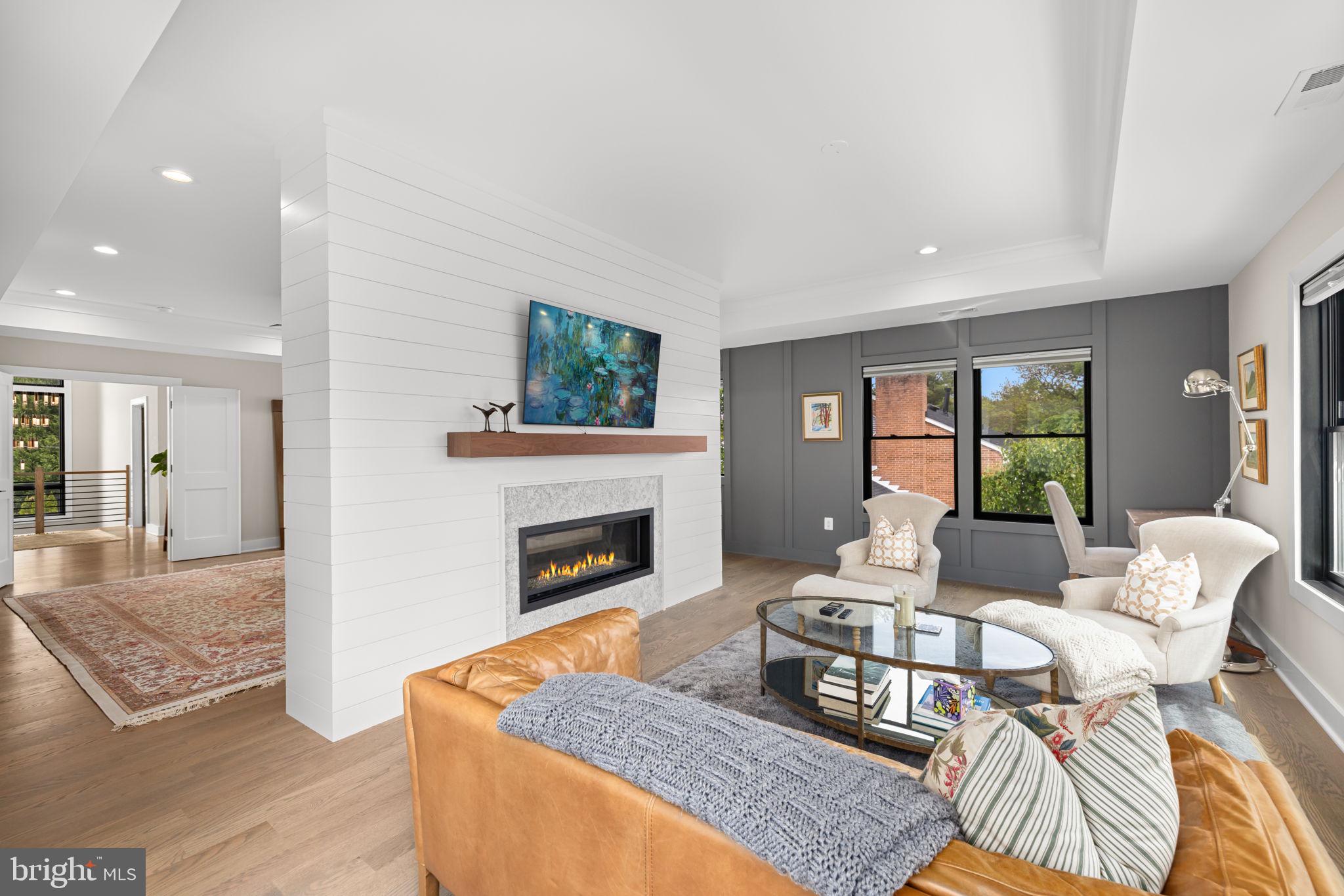 SOUTHRIDGE - Residential