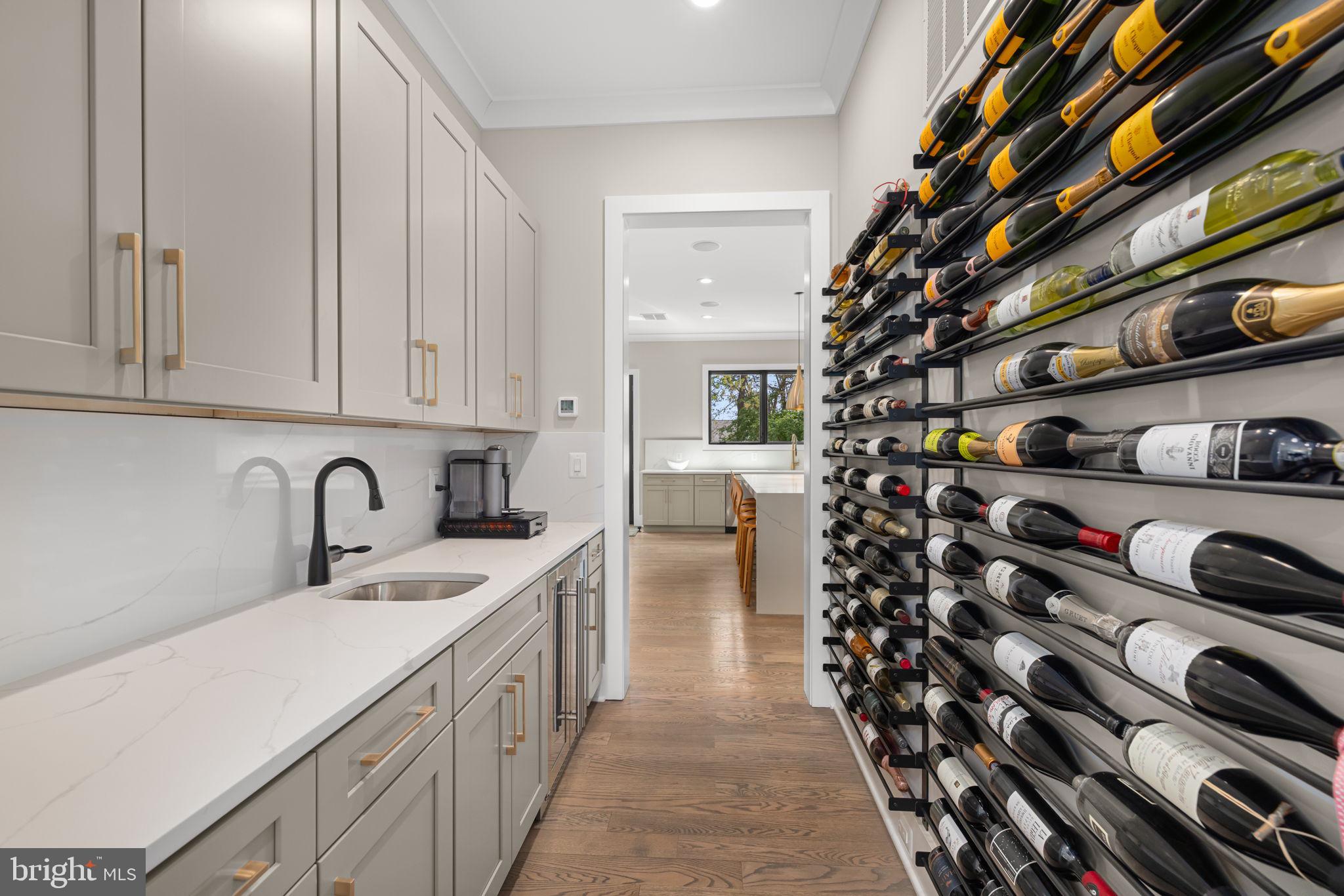 SOUTHRIDGE - Residential