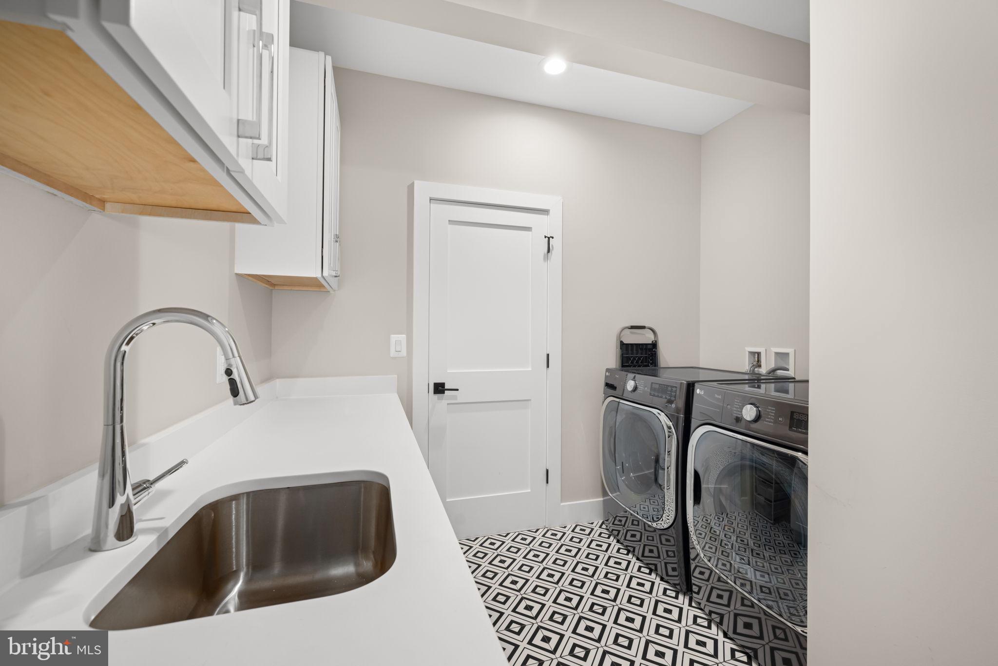 SOUTHRIDGE - Residential