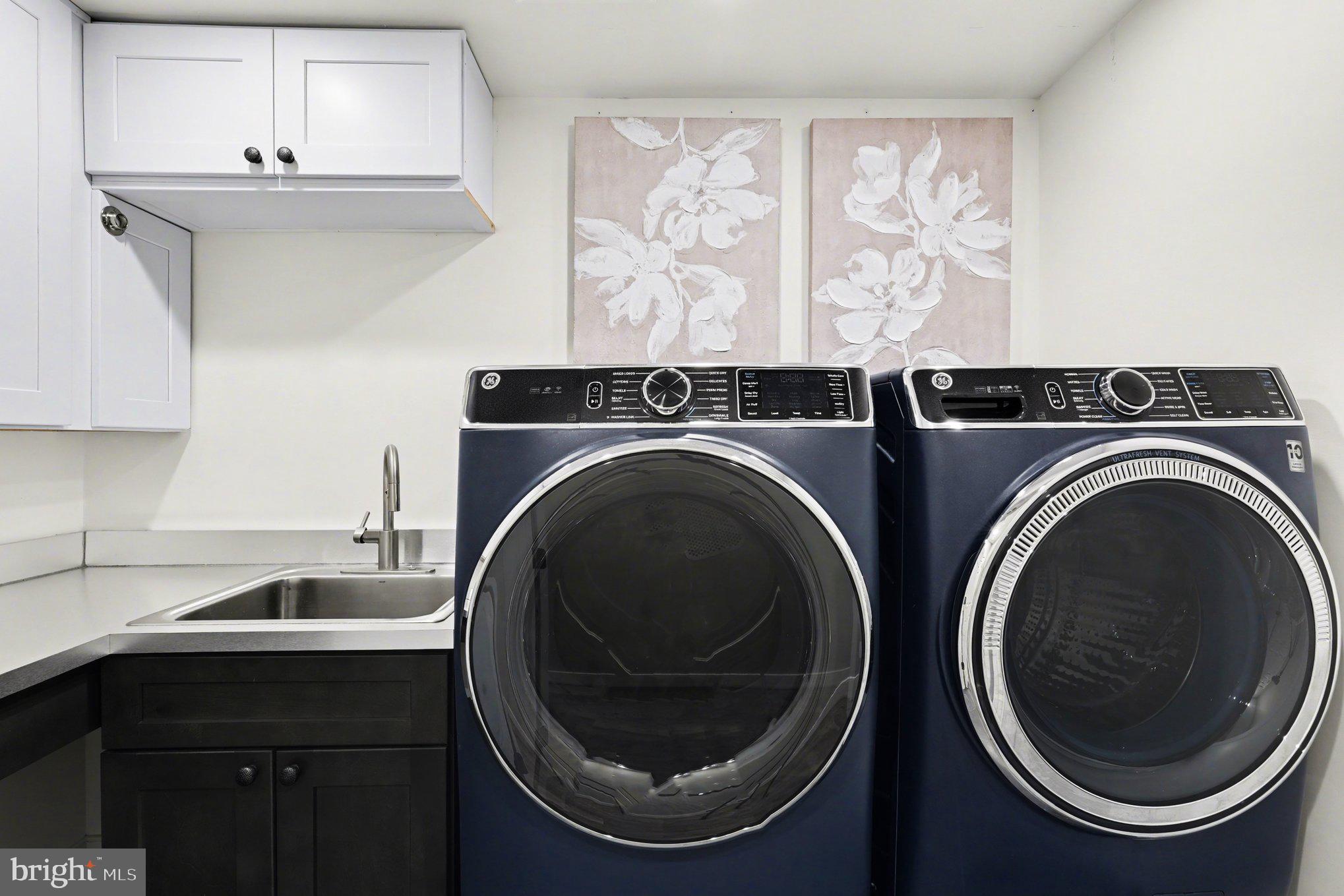 RIVER BLUFFS - Residential