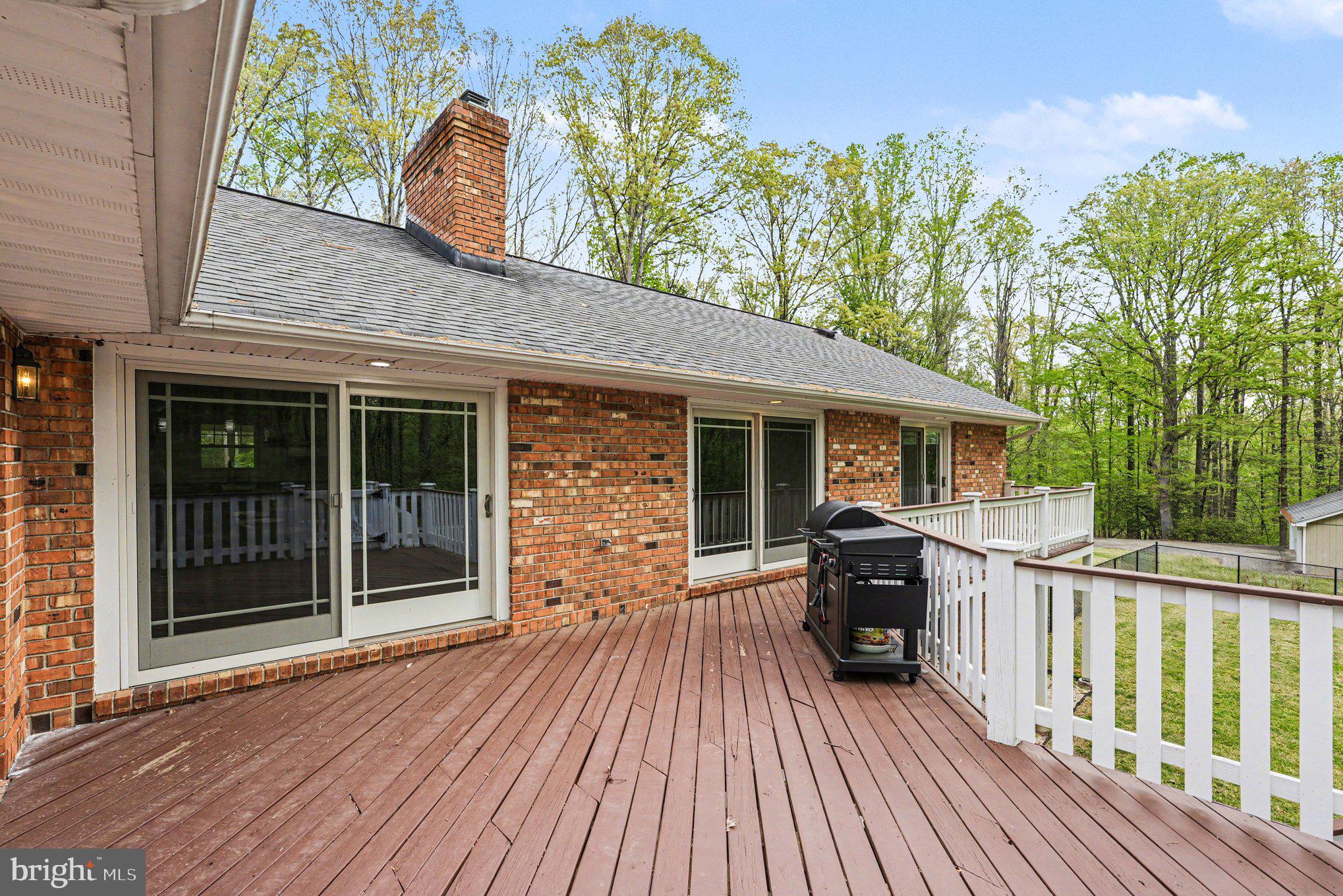 RIVER BLUFFS - Residential