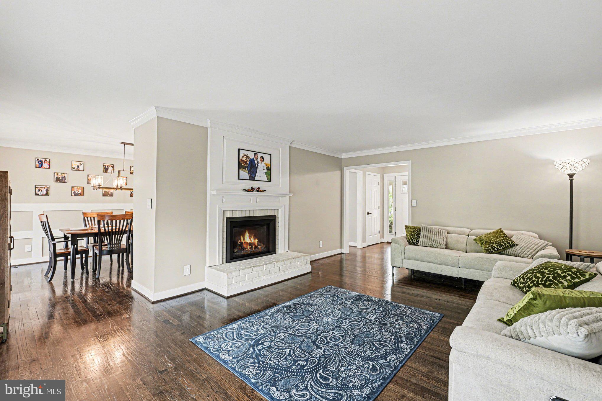 7 RIVER BLUFFS DRIVE