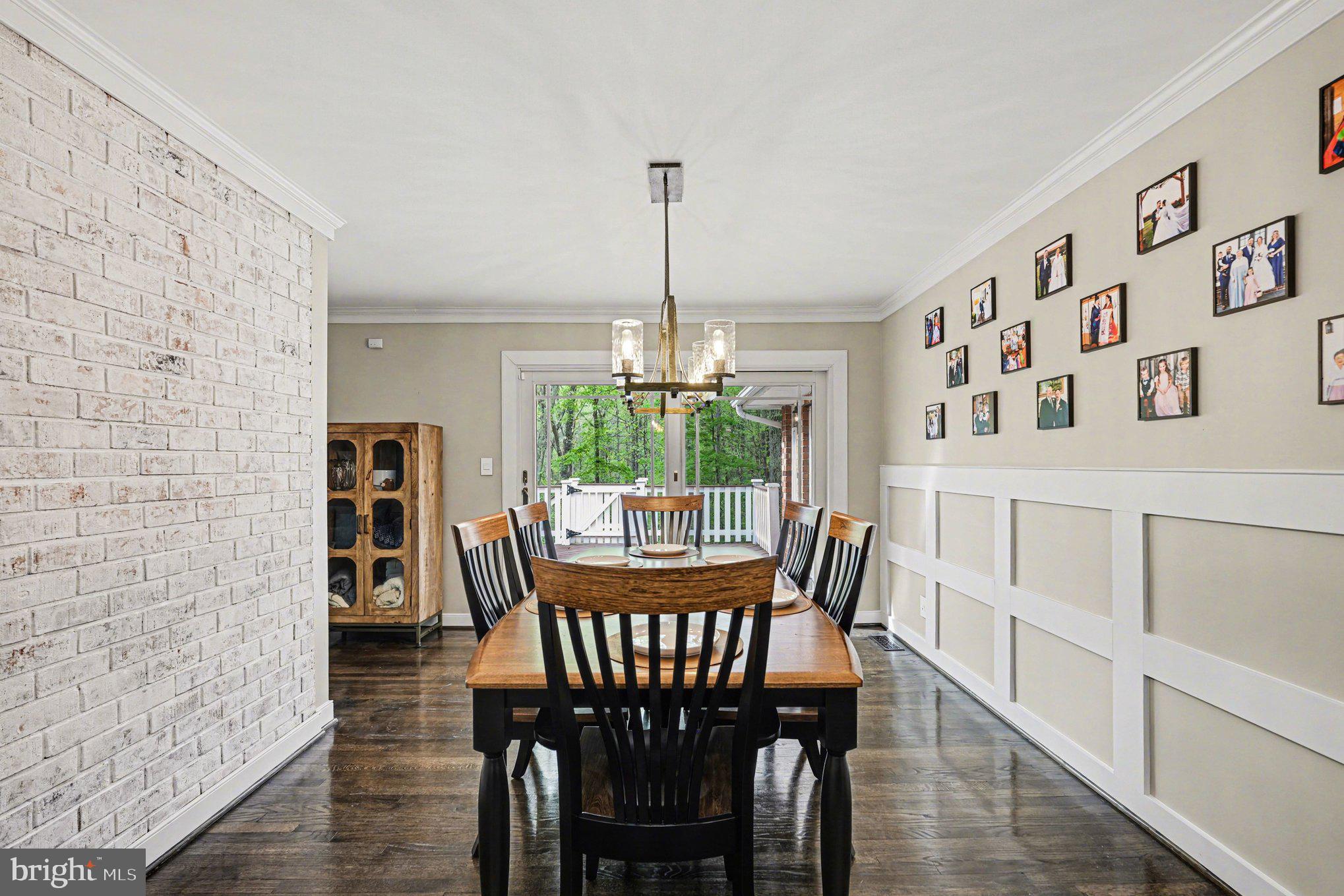 RIVER BLUFFS - Residential