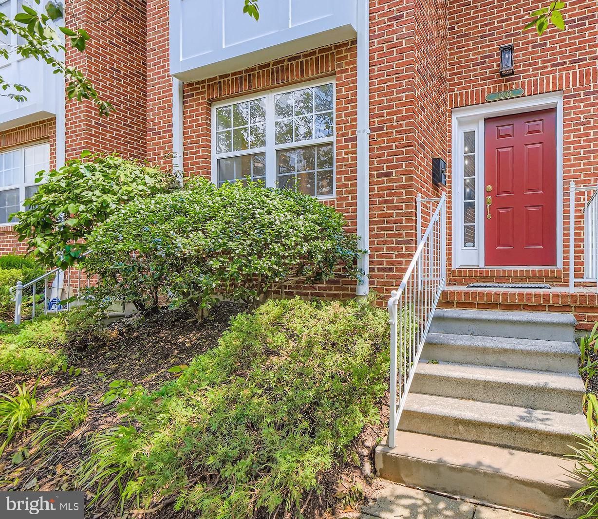 PRICE ADJUSTMENT!
Canton Gables Townhome – Garage, Parking Pad & Rooftop Deck!
Move-in ready 3BR/3.5BA in sought-after Canton Gables—just one block from the waterfront and two blocks from Canton Square! This spacious home features high ceilings, hardwoods, new carpet & fresh paint throughout. The updated kitchen shines with granite, new stainless appliances & stylish lighting, opening to a private deck with tree-lined views.
Two large en-suite bedrooms upstairs + entry-level bedroom/bath perfect for guests, roommates, or a home office. Oversized garage + parking pad in a gated community courtyard = rare city convenience.
Recent upgrades include new HVAC & lighting. Enjoy a rooftop deck, neighborhood privacy, and walkability to Merritt Club, Target, marinas & Baltimore’s best dining.