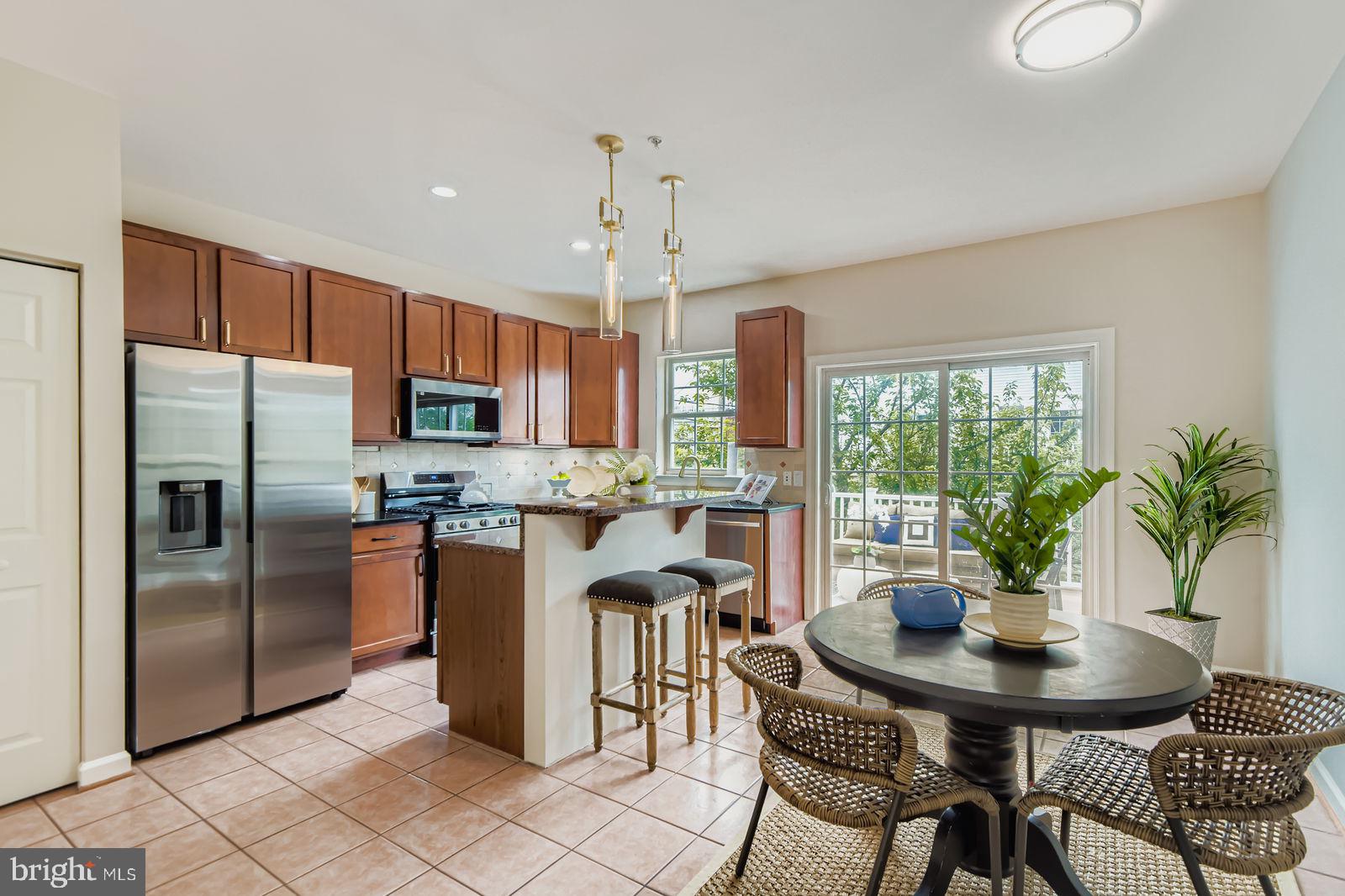 CANTON - Residential