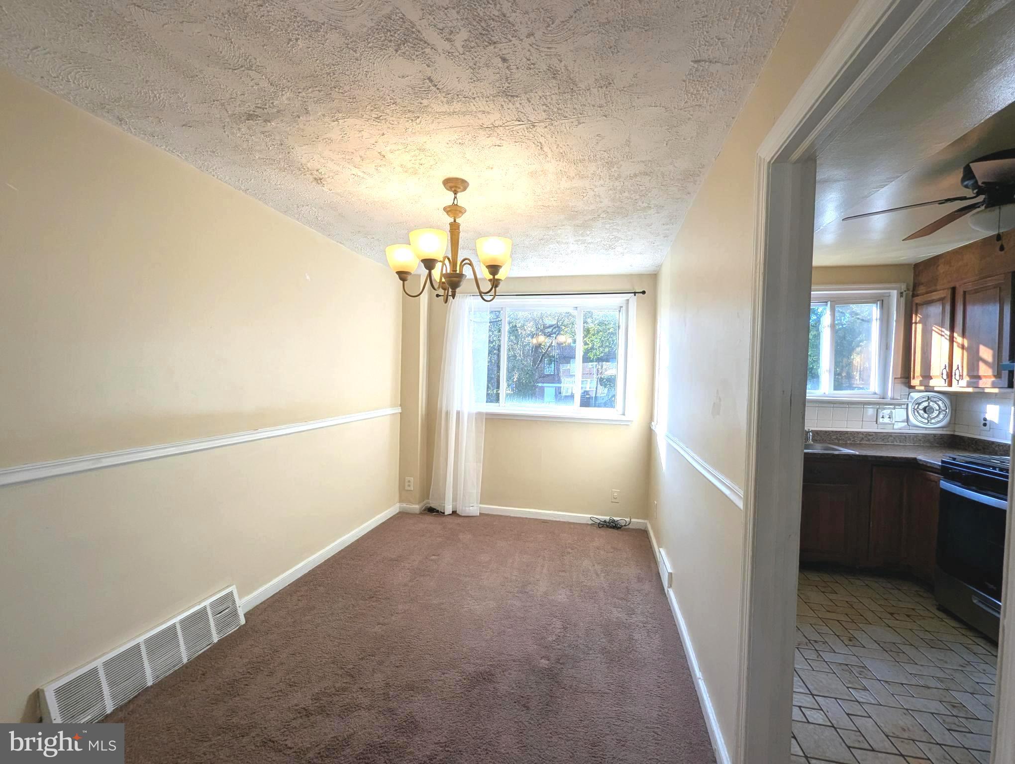 6588 W WALNUT PARK DRIVE