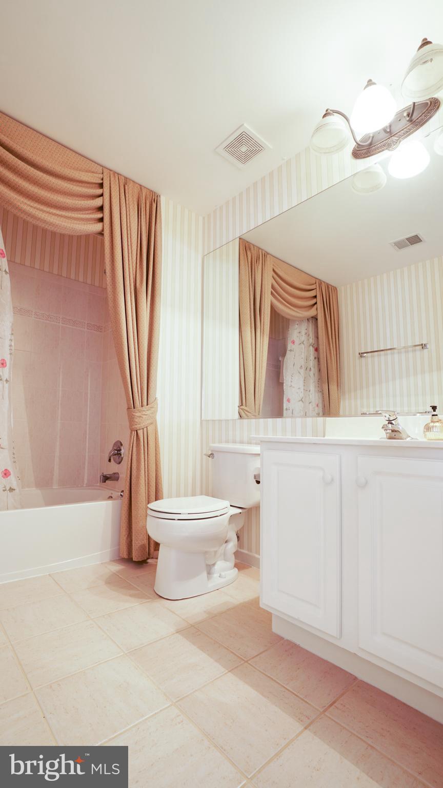 BROOKEFIELD - Residential