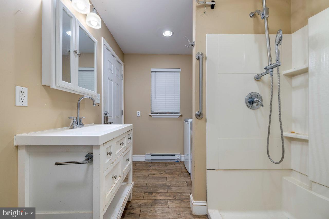 ROSE HILL - Residential