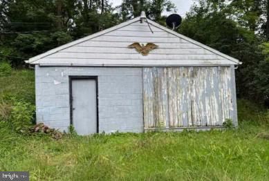 84 CONEWAGO PARK DRIVE