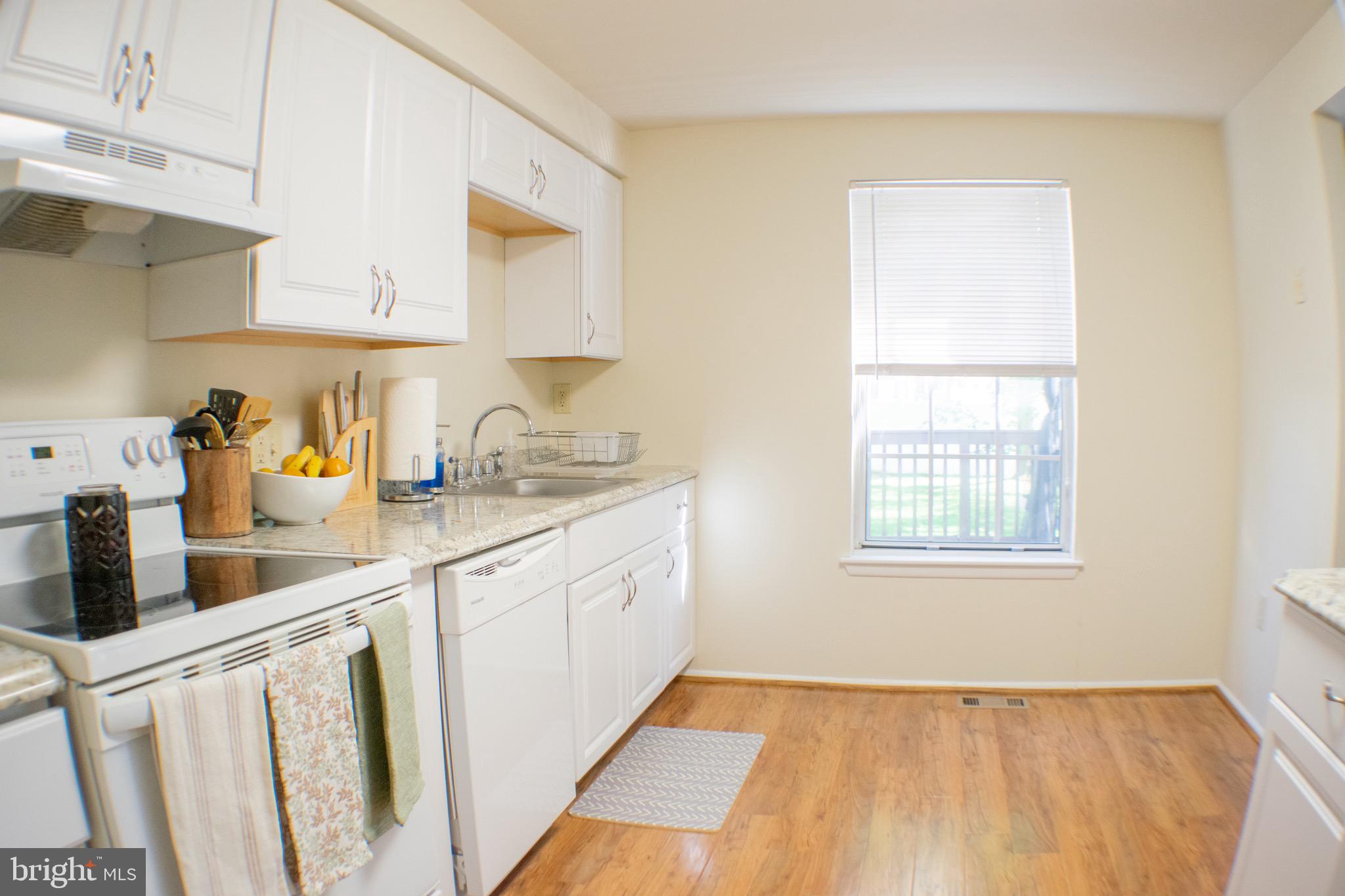 HILLSDALE - Residential