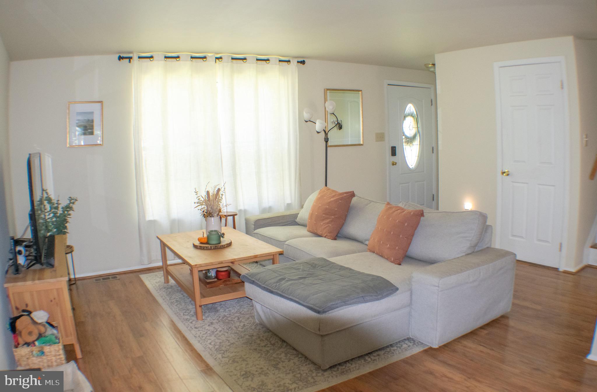 HILLSDALE - Residential