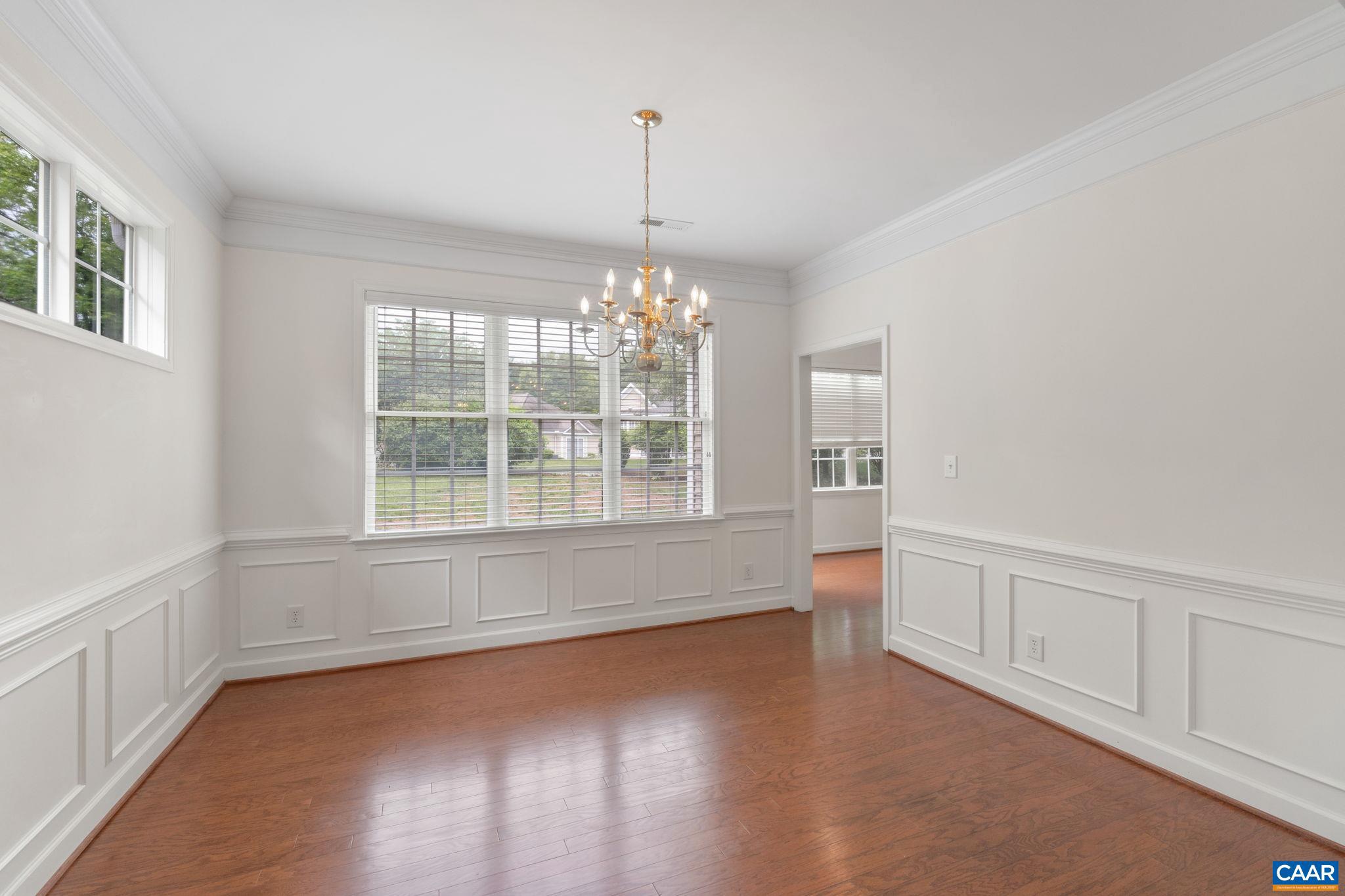 DUNLORA - Residential