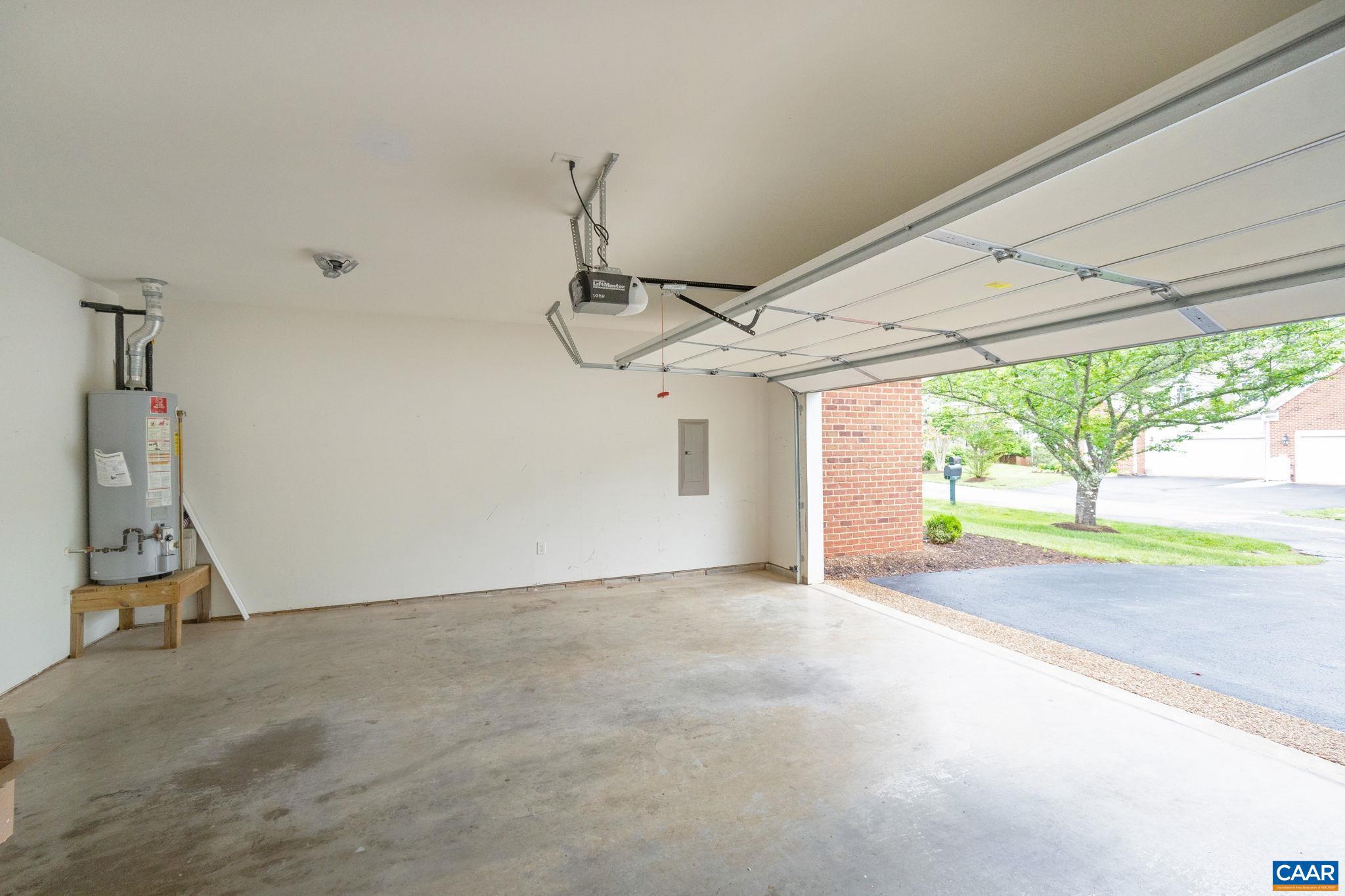 DUNLORA - Residential