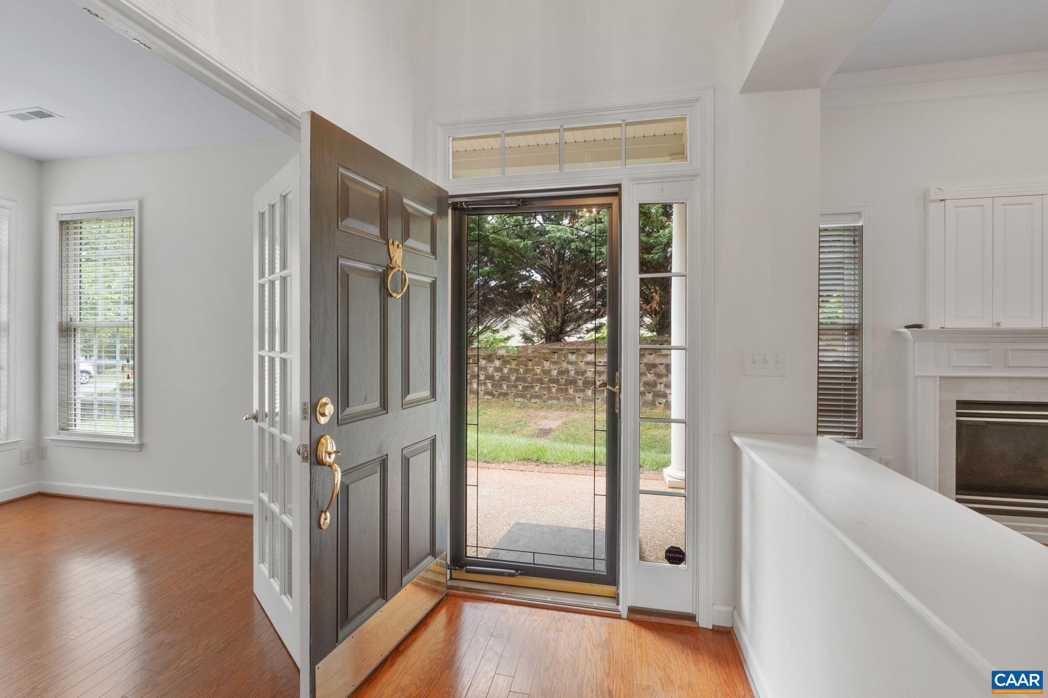 DUNLORA - Residential