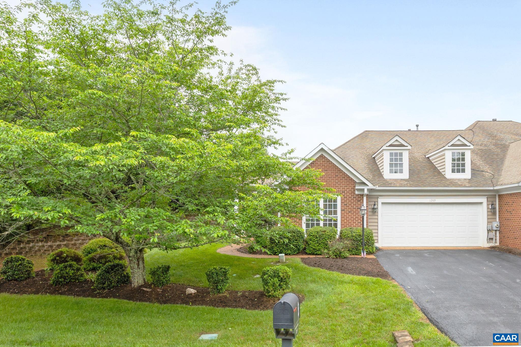 DUNLORA - Residential