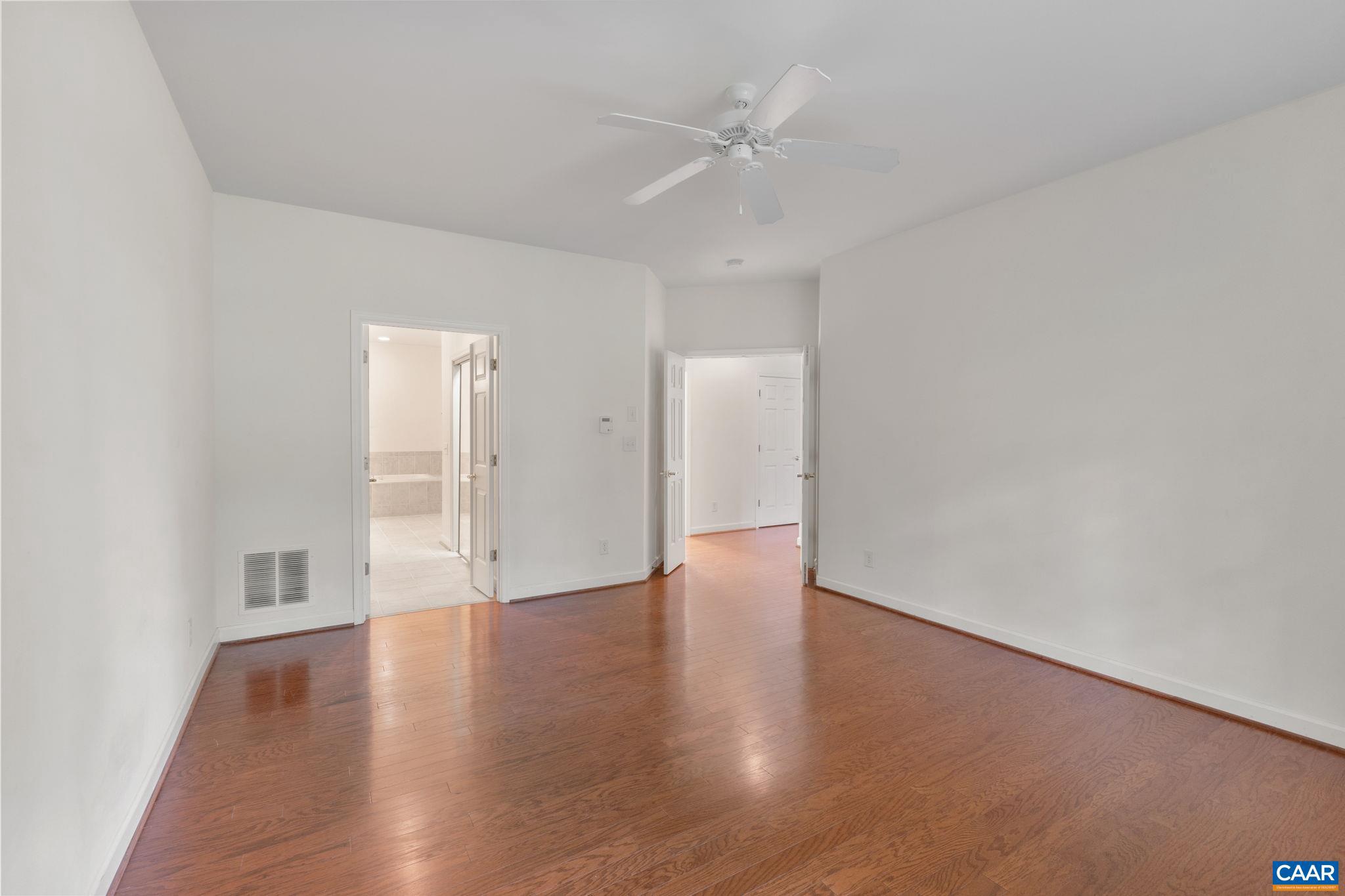 DUNLORA - Residential