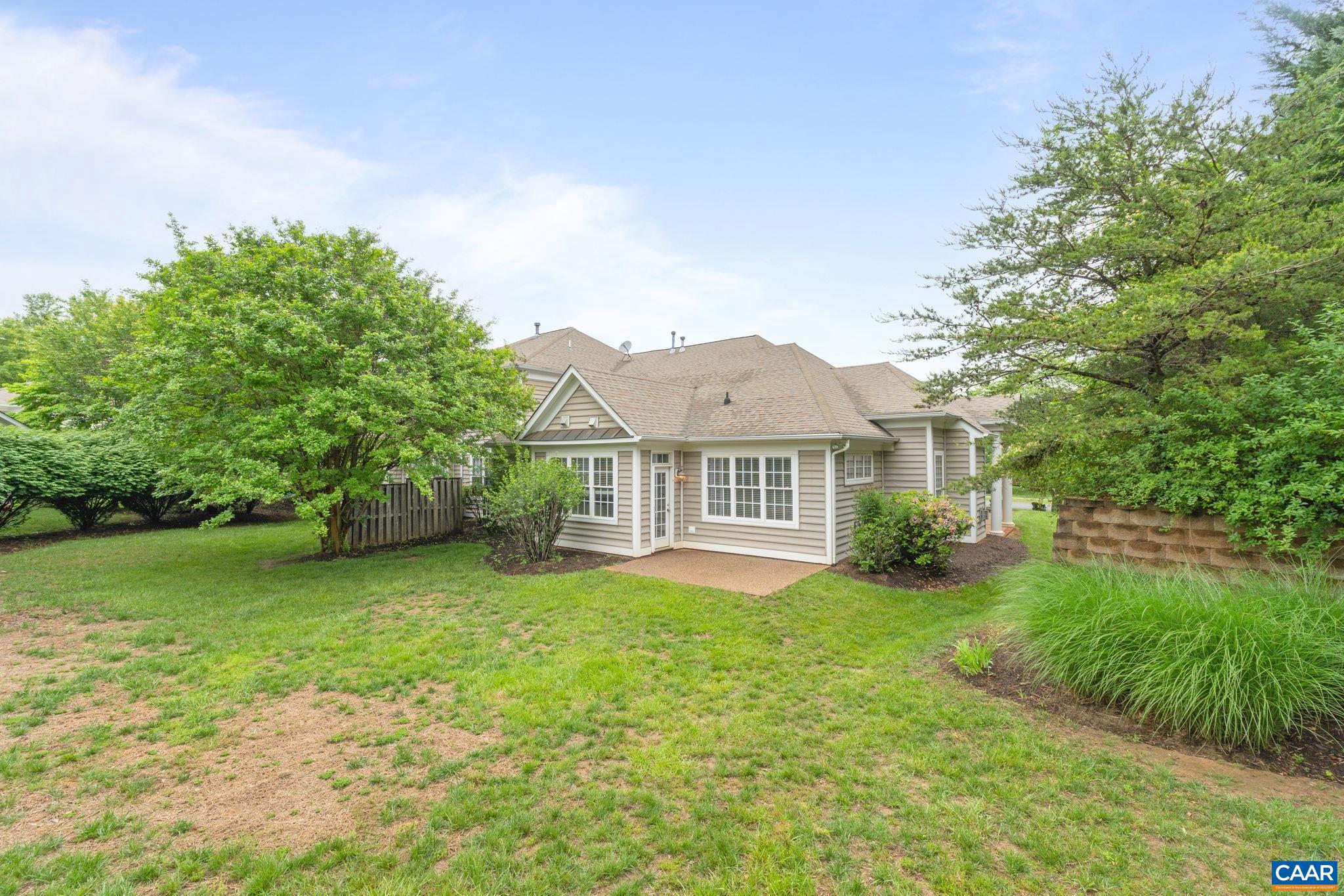 DUNLORA - Residential