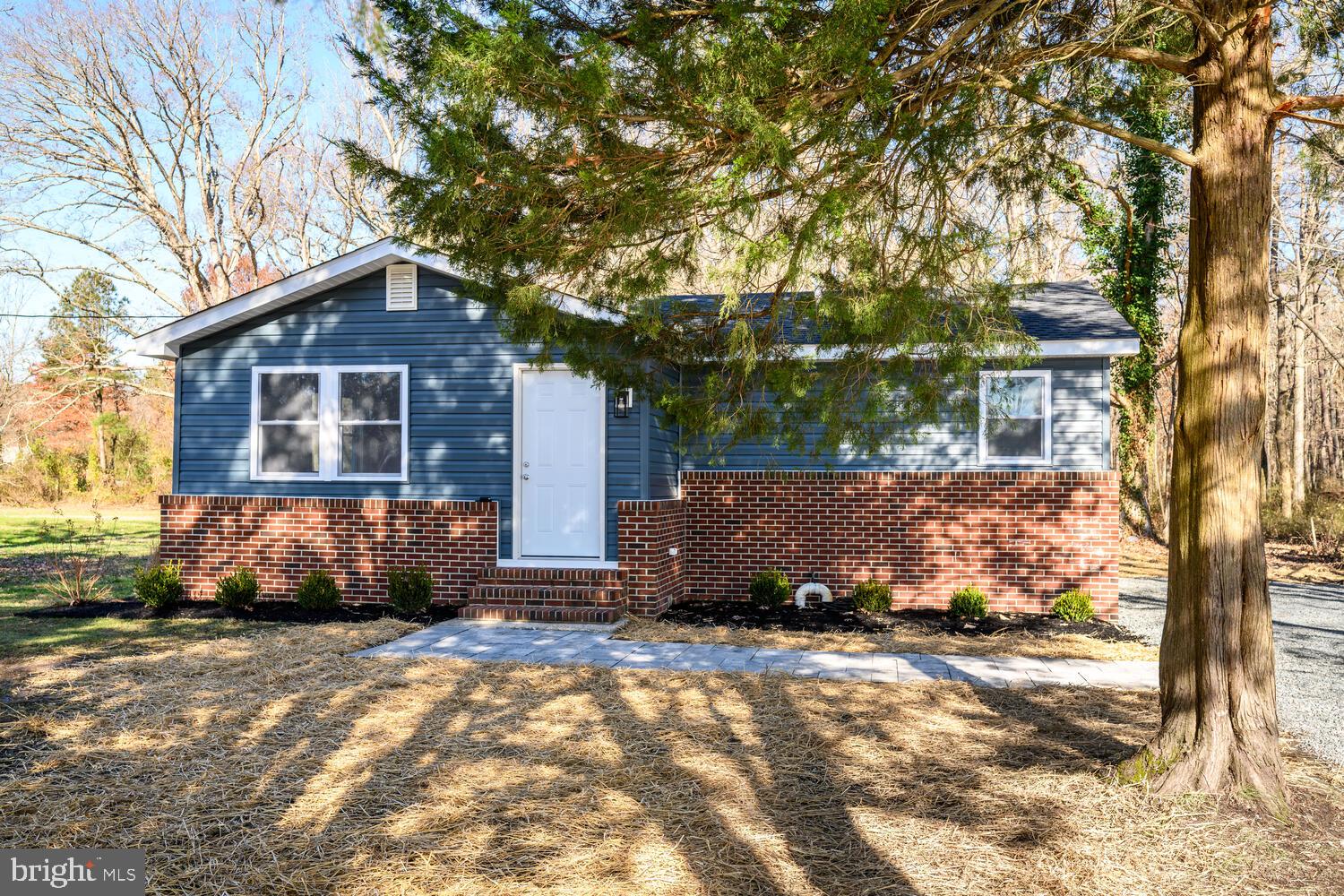 1109 GRASONVILLE CEMETERY ROAD