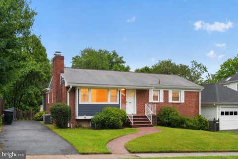 Photo of 2609 N Nottingham Street, ARLINGTON, VA 22207 (MLS # VAAR2077900)