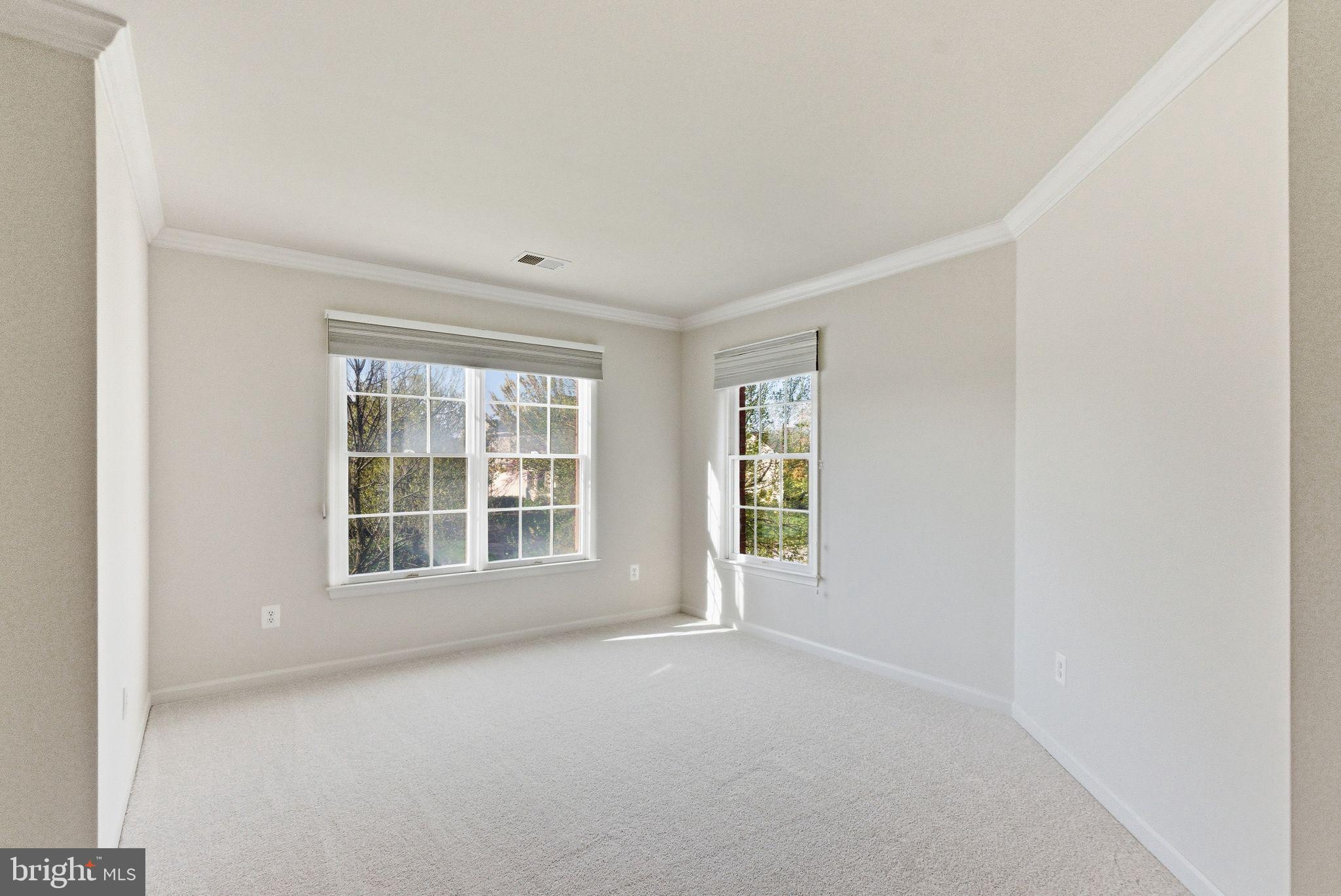 FARMWELL HUNT - Residential