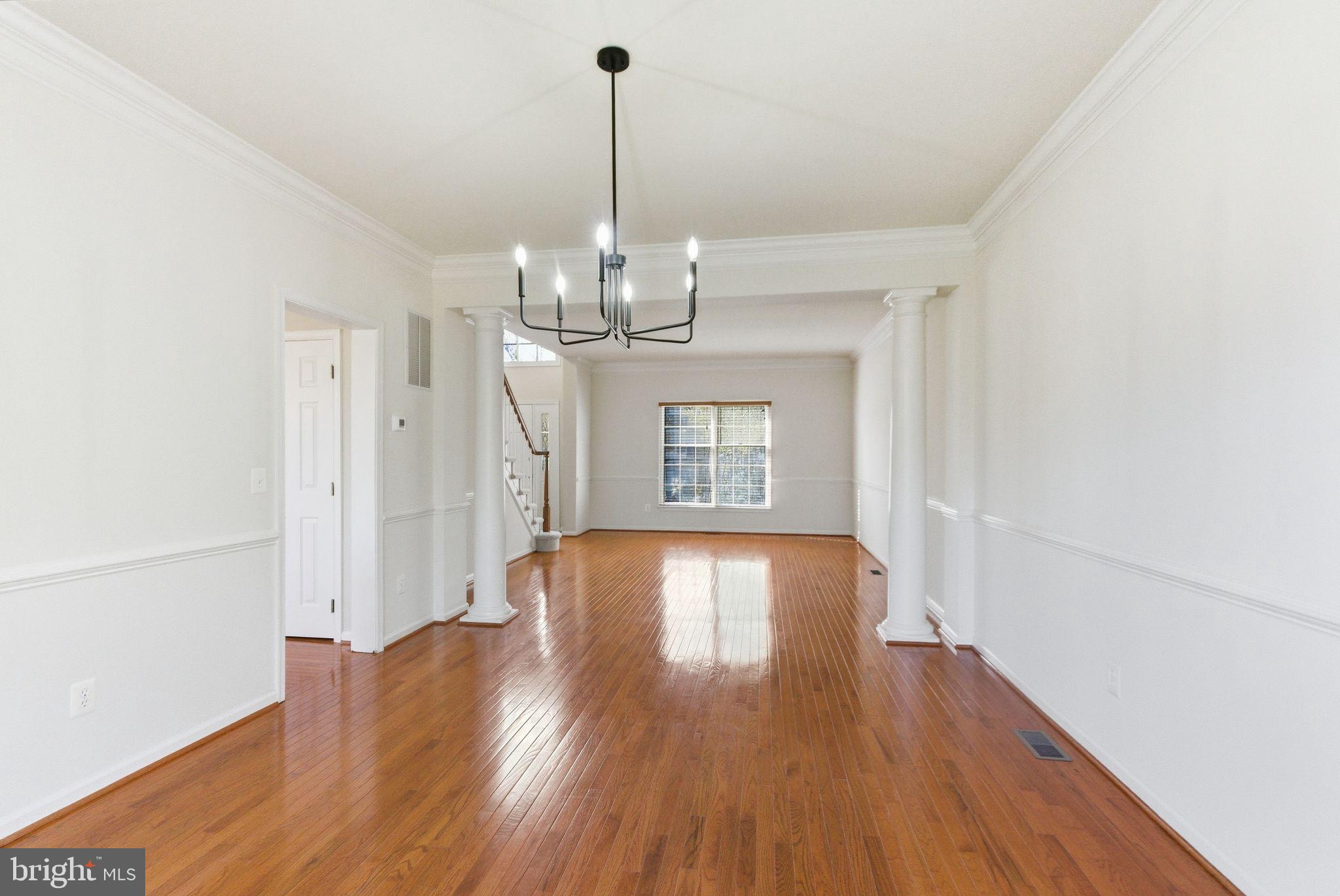 FARMWELL HUNT - Residential