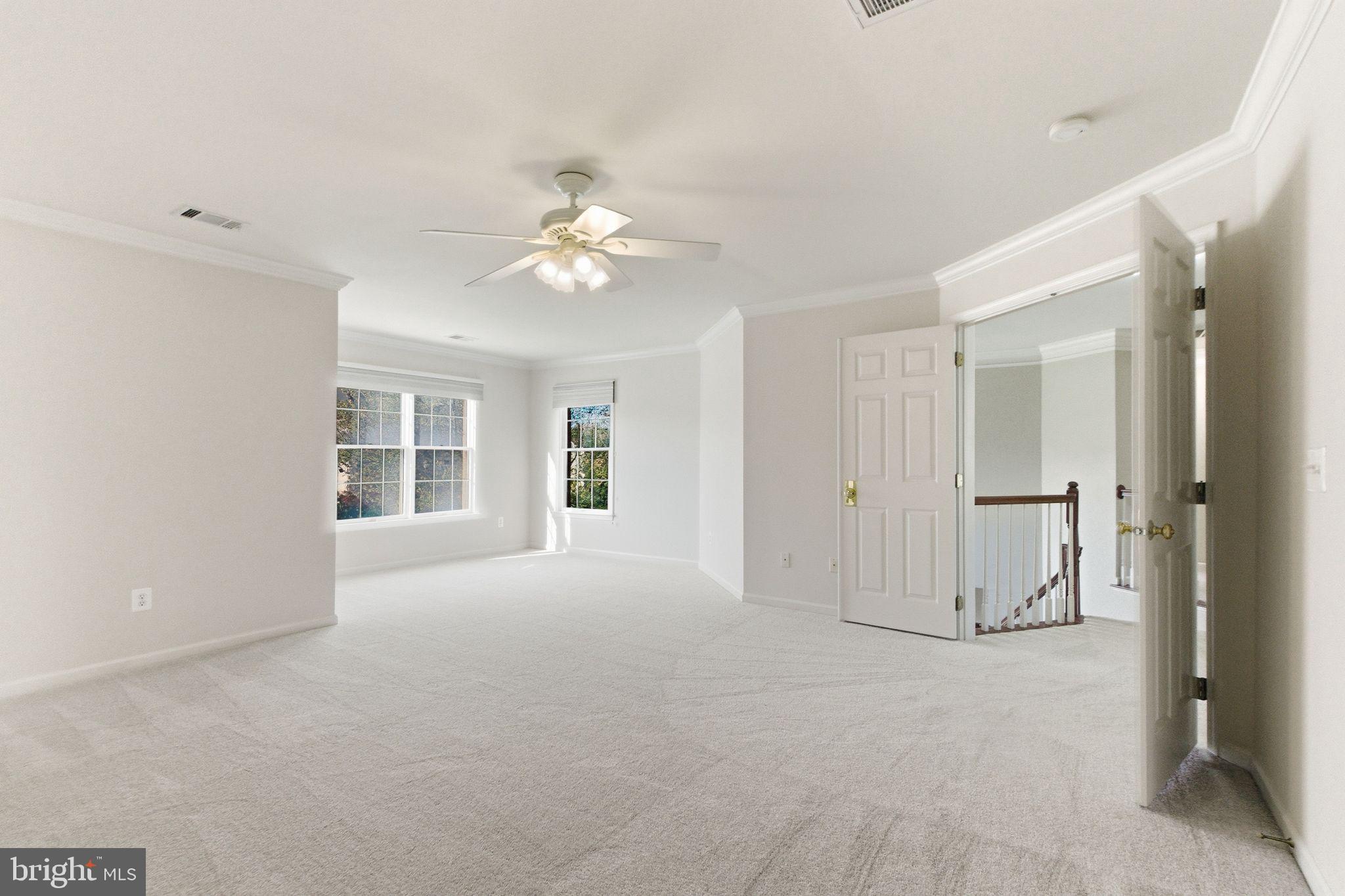 FARMWELL HUNT - Residential