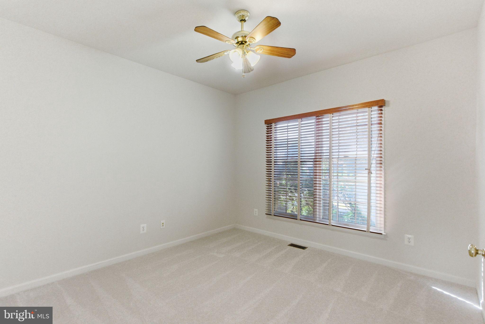 FARMWELL HUNT - Residential