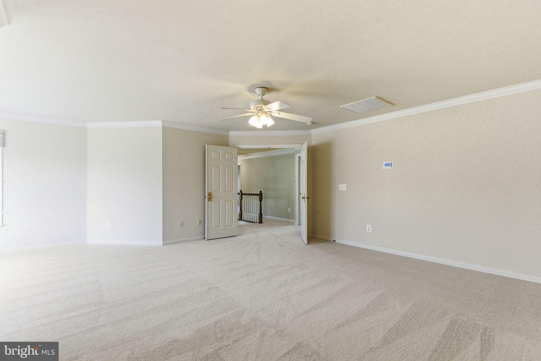 FARMWELL HUNT - Residential